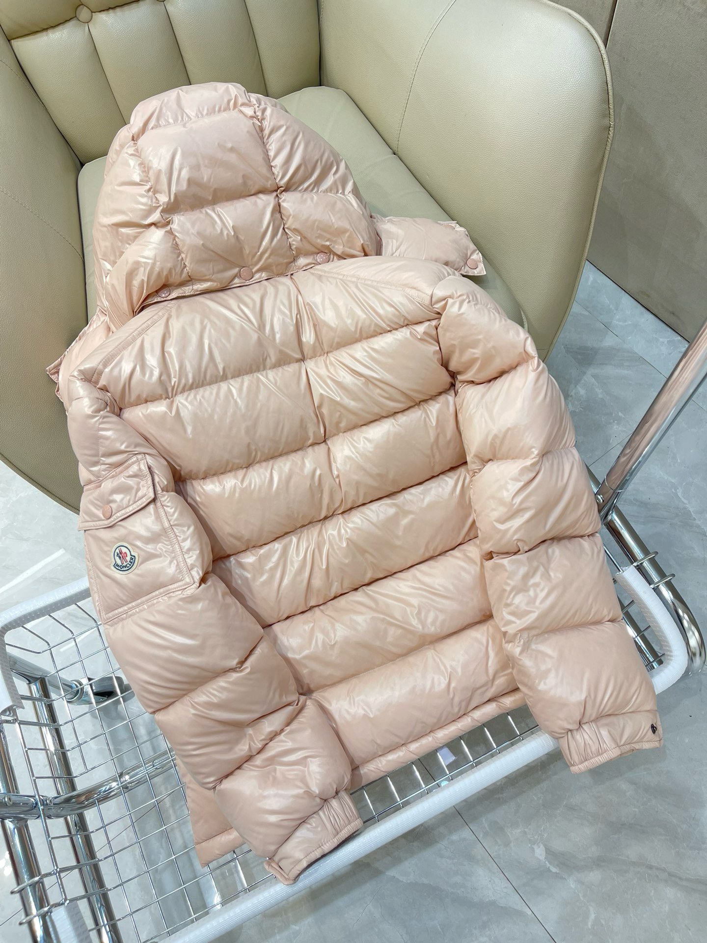 Bagsaaa Moncler Short Down Light Beige Jacket With Detachable hood
