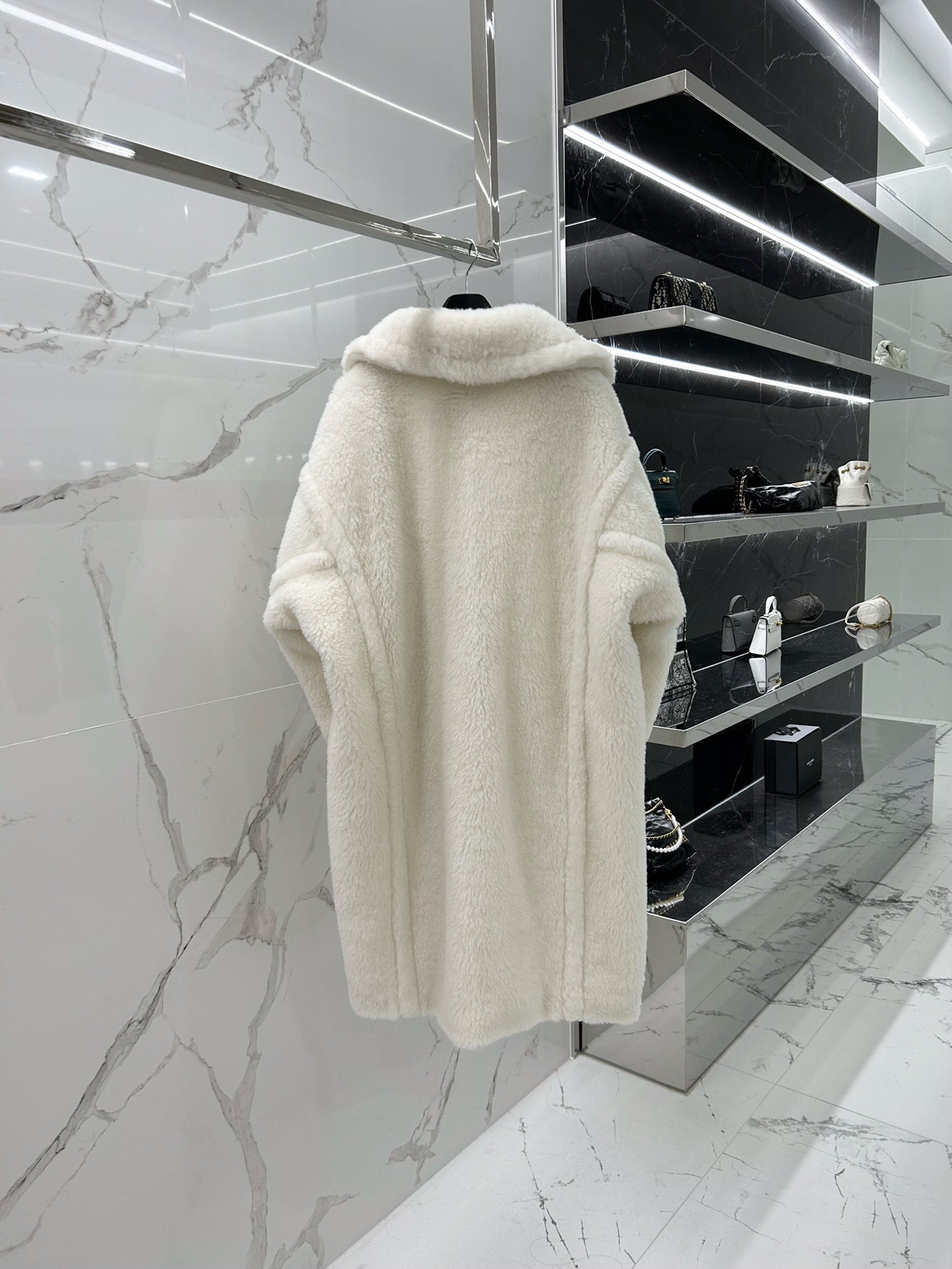 Bagsaaa Max Mara Shearling Long Coat White