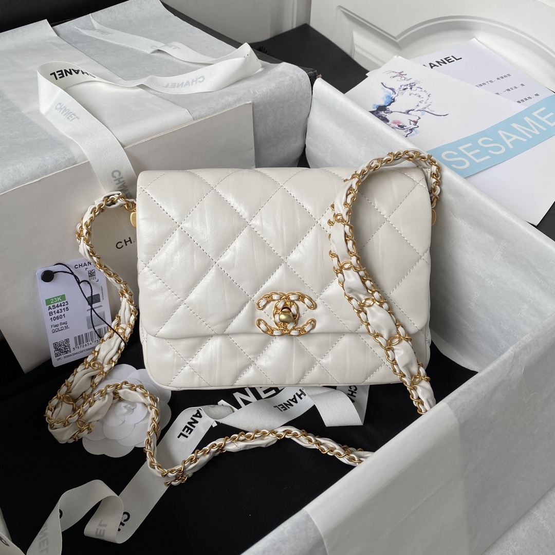 Bagsaaa Ch**el 19 Flap Bag 23k White - 13.5*20.5*5cm