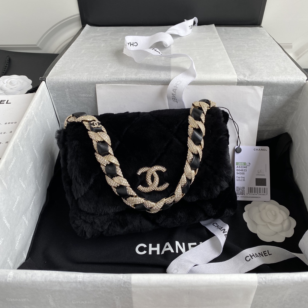 Bagsaaa Ch**el Black Fur Bag - 1.5*21.5*6.5cm