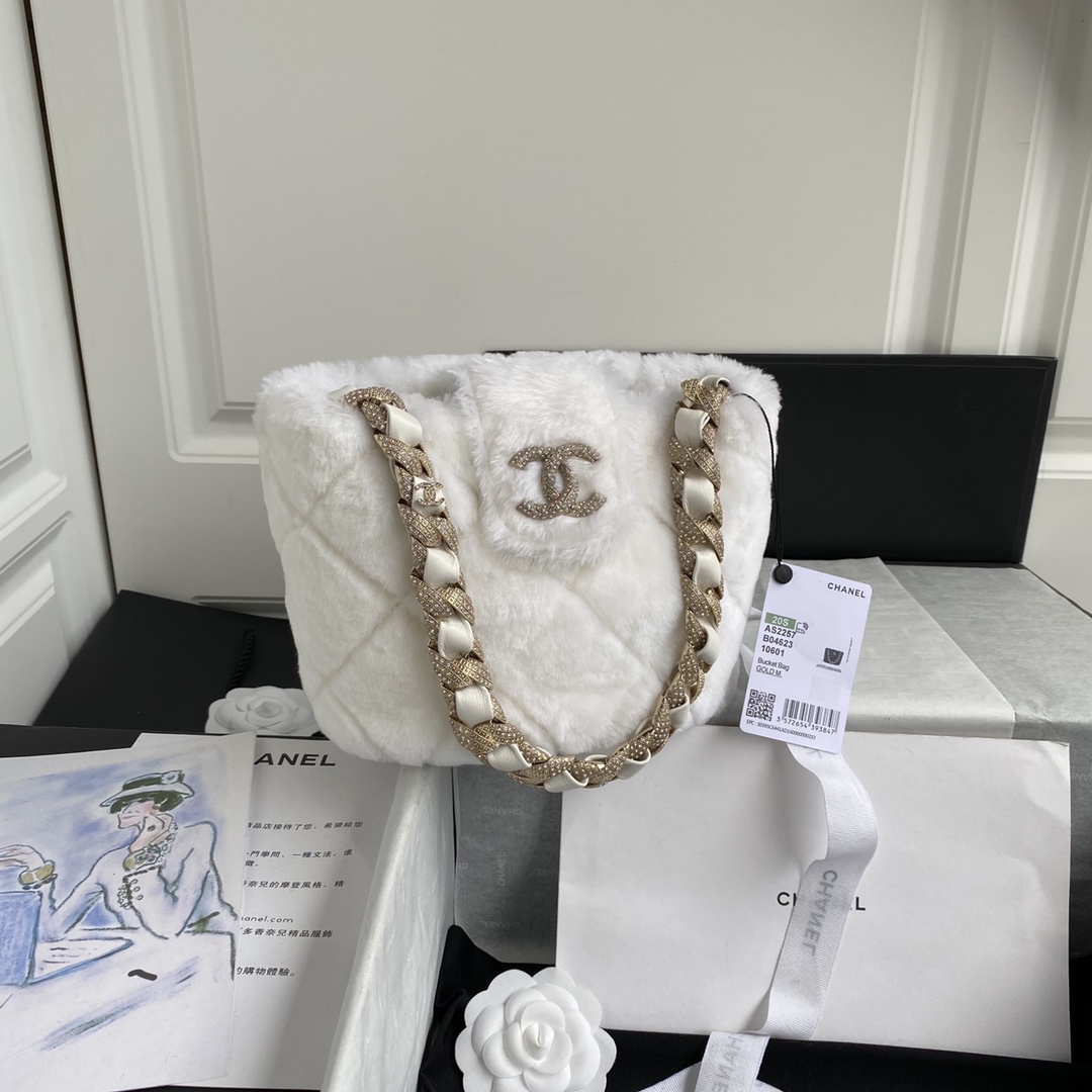 Bagsaaa Ch**el White FurBucket Bag - 16*18*12cm