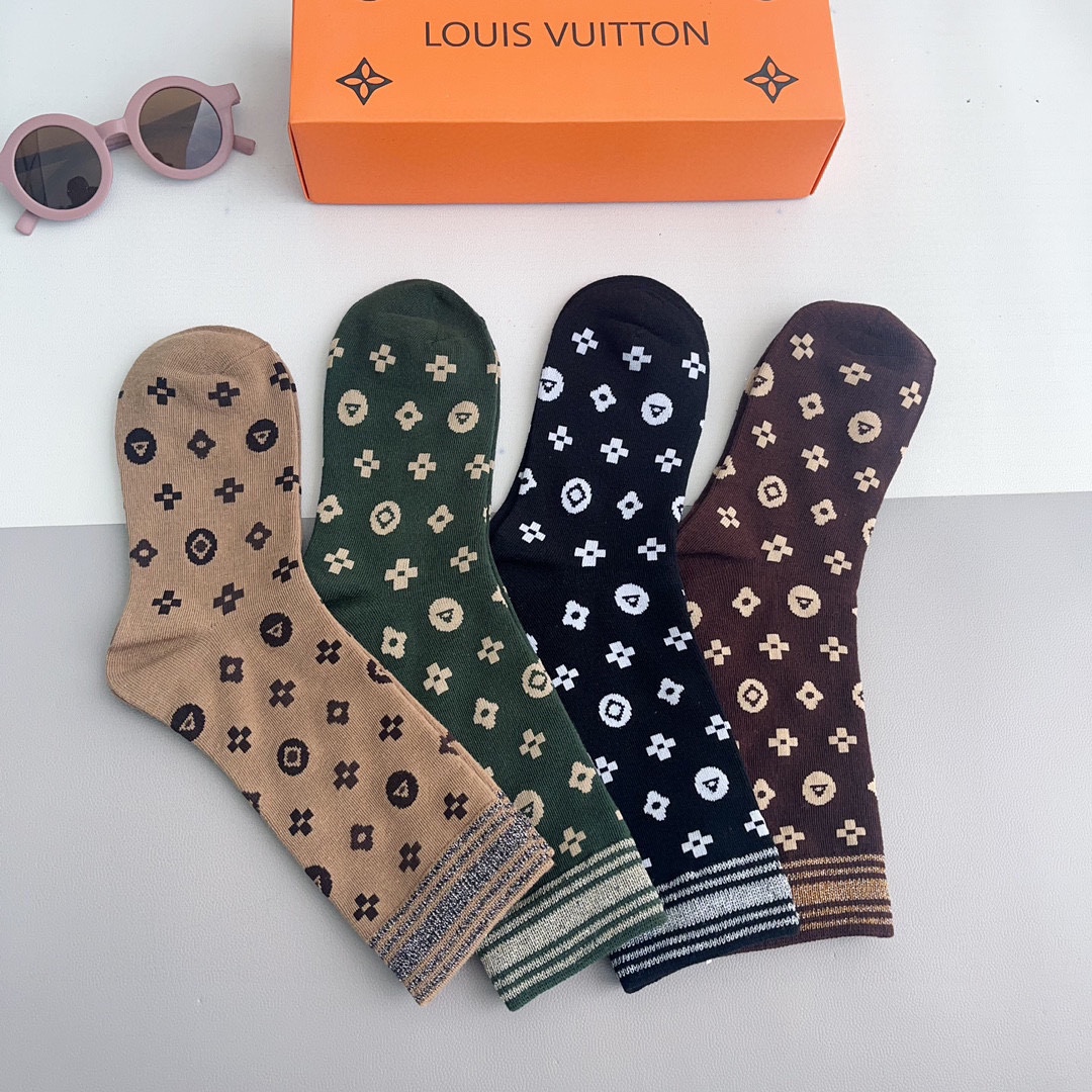 Bagsaaa Set L0vis Vvtt0n Monogram Socks 4 colors