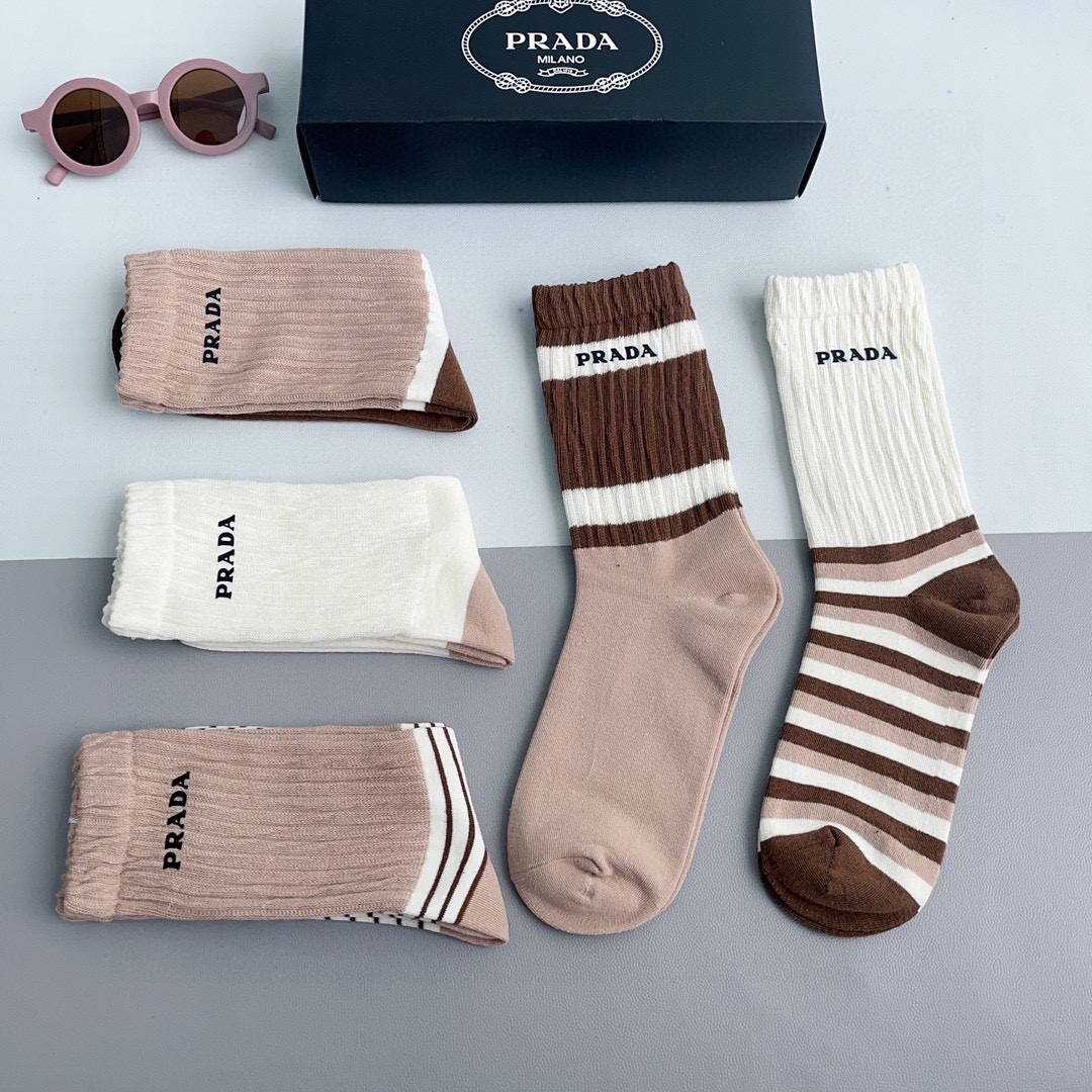 Bagsaaa Set Pra*a Socks 5 colors
