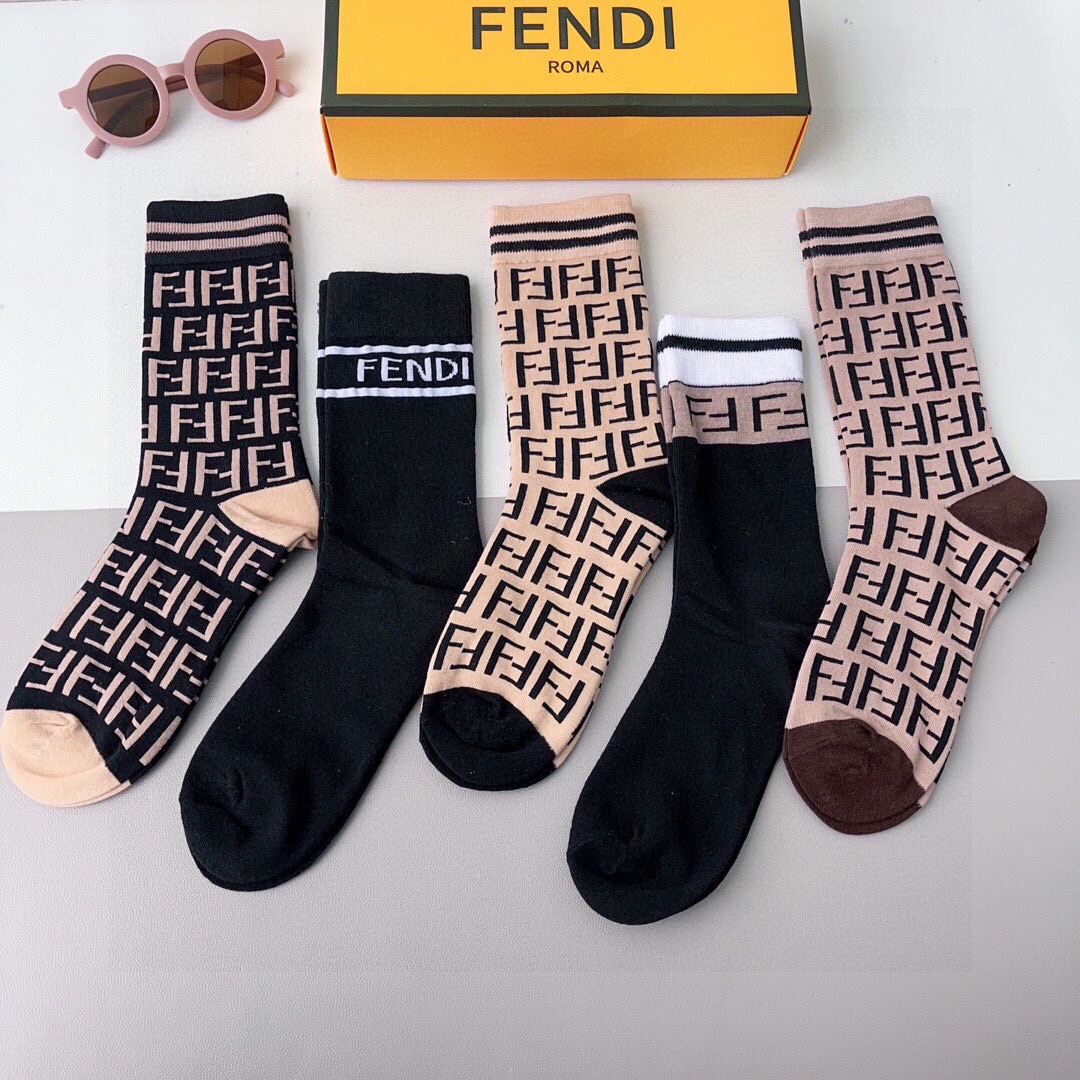Bagsaaa Set F**di Socks 5 Styles