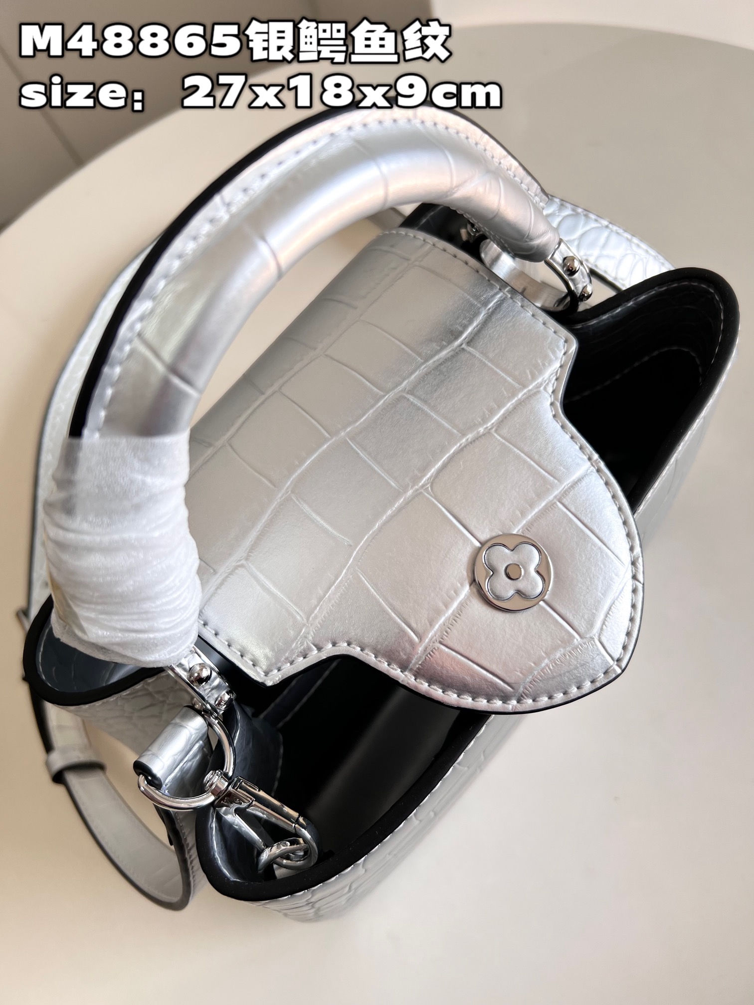 Bagsaaa L0vis Vvtt0n Capucines MM Crocodile in Silver - 27x18x9cm