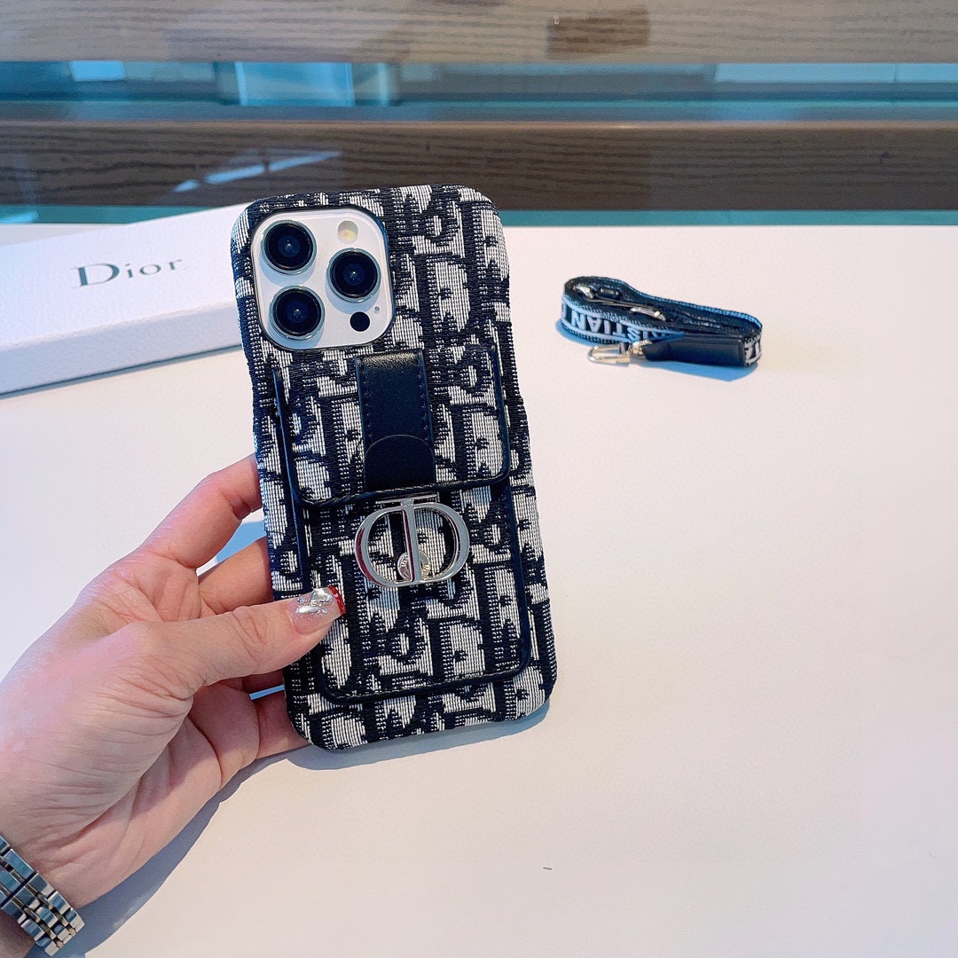 Bagsaaa D10r Montaigne Oblique Phone Case