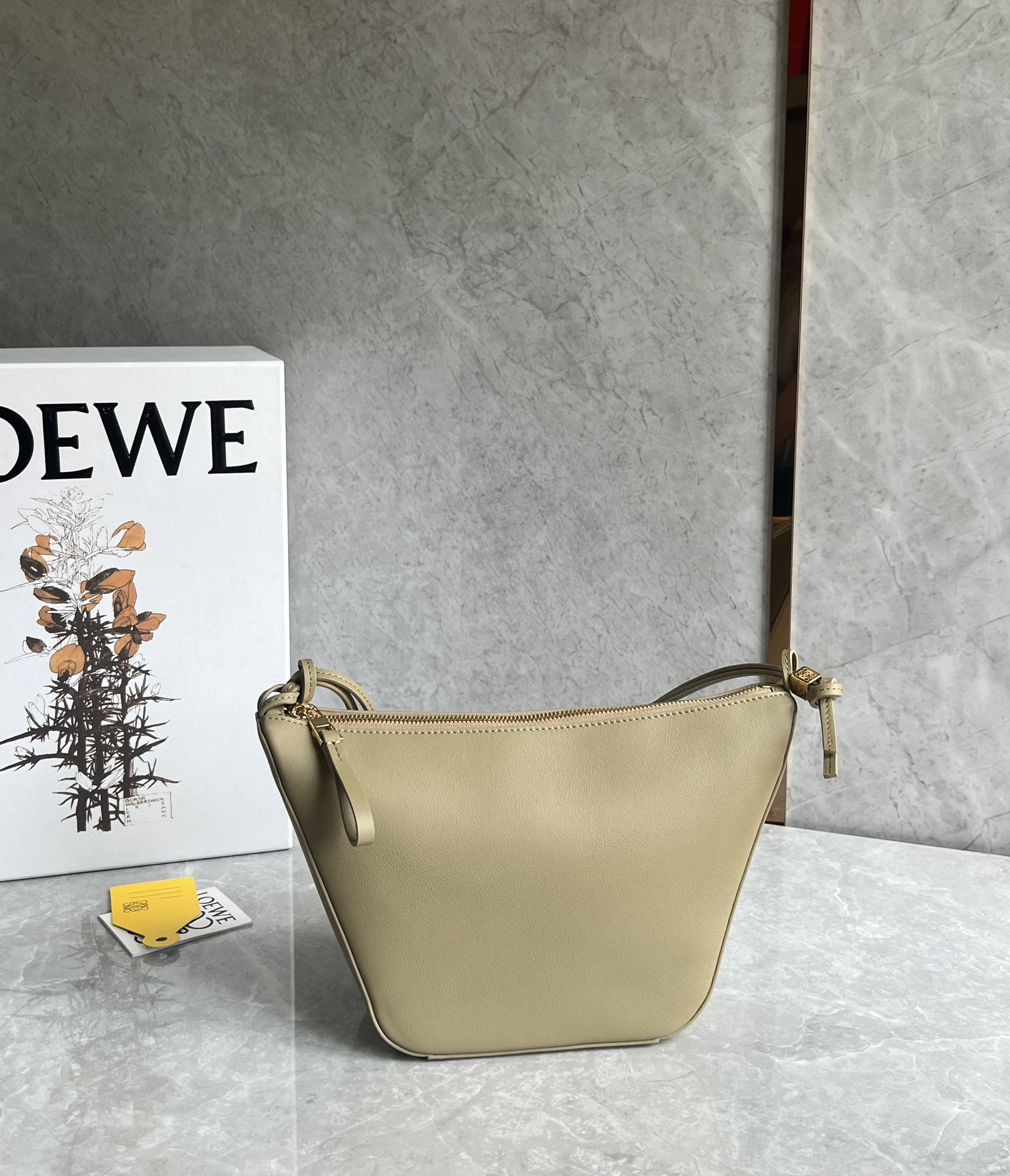 Bagsaaa L0ew* Hammock Hobo Bag in classsic calfskin beige - 28*17*9.5cm