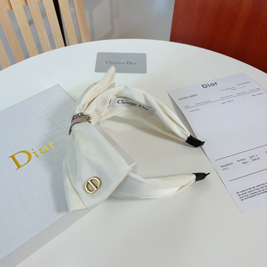 Bagsaaa D10r White Hairban