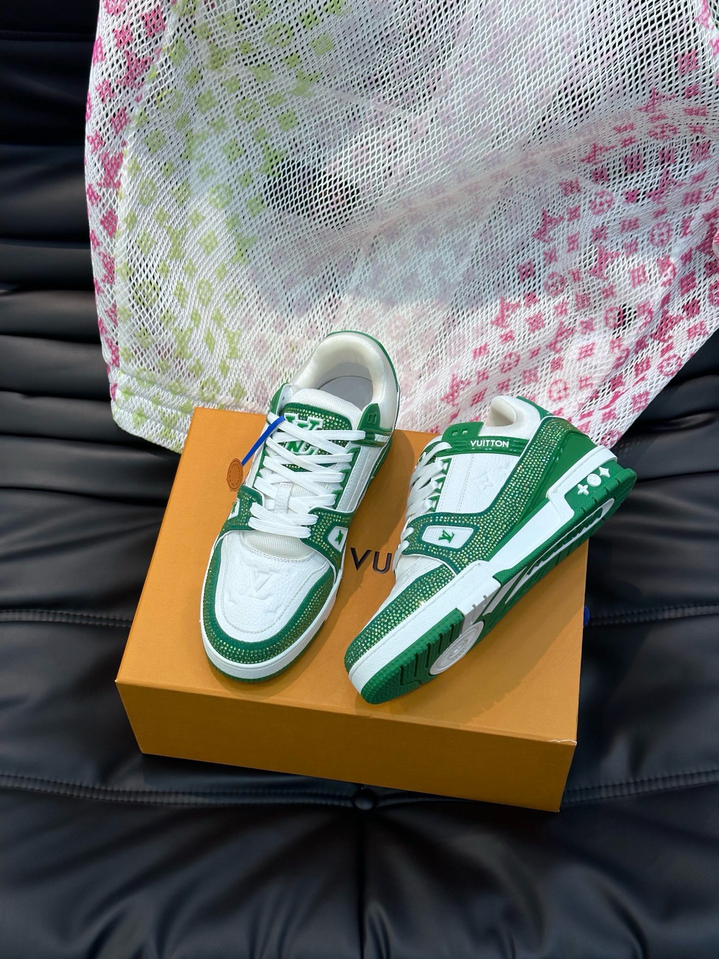 Bagsaa L0vis Vvtt0n Trainer Sneaker Green crystals