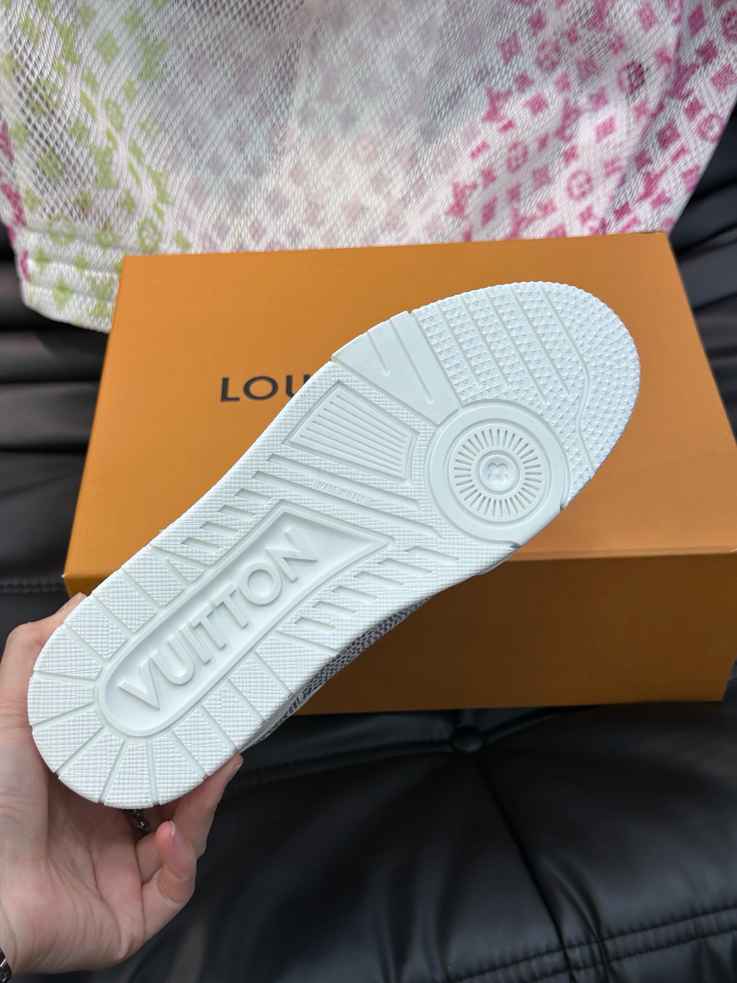 Bagsaa L0vis Vvtt0n Trainer Sneaker White crystals