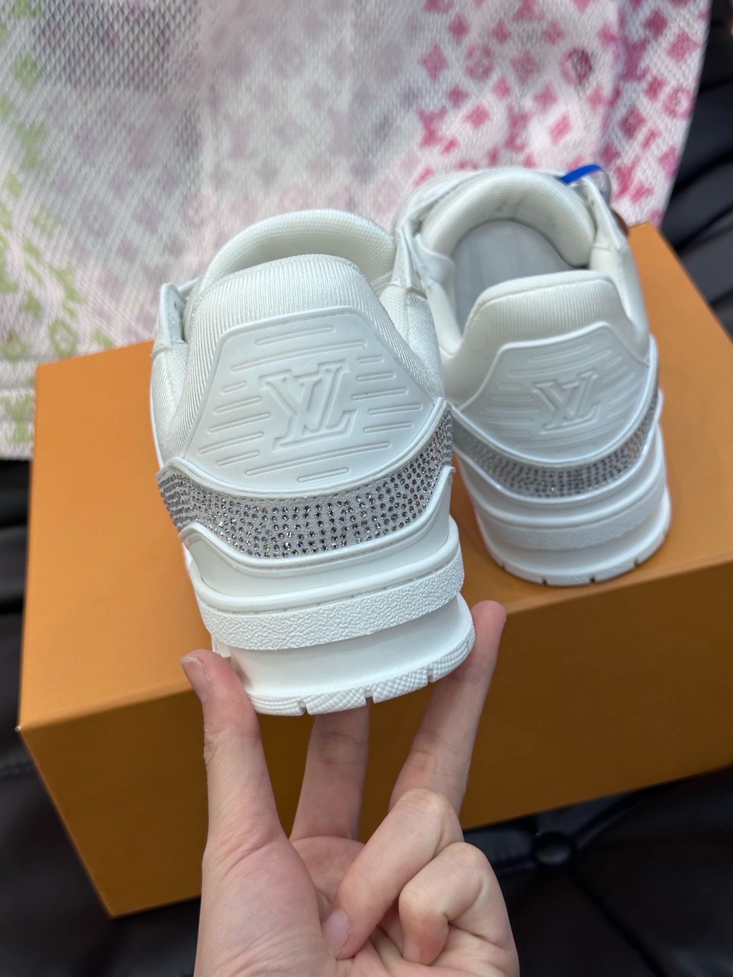 Bagsaa L0vis Vvtt0n Trainer Sneaker White crystals