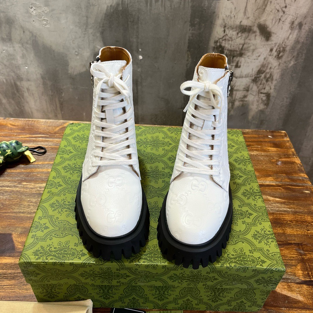 Bagsaaa Gvc*1 White GG Leather Boot