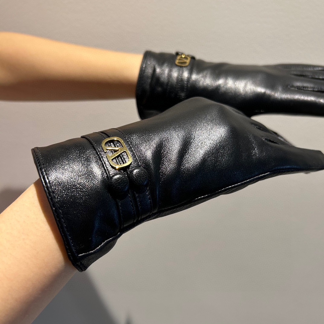 Bagsaaa Va1e*ntin0 Leather Black Gloves