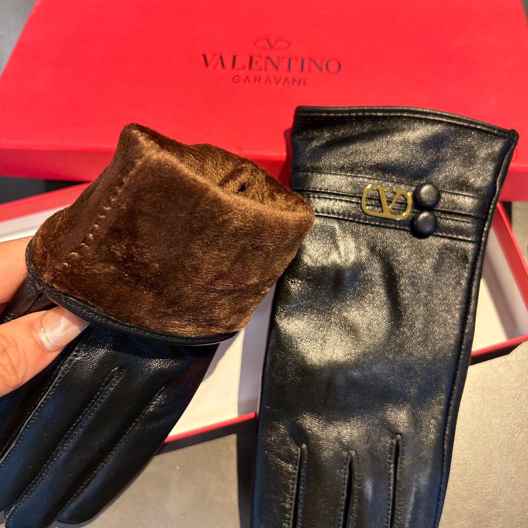Bagsaaa Va1e*ntin0 Leather Black Gloves