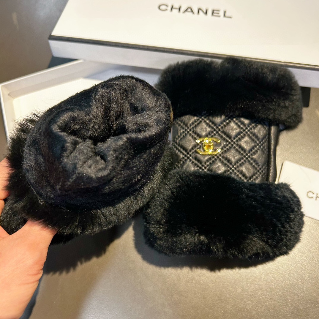 Bagsaaa Ch**el Half Finger Black Fur Leather Gloves 02