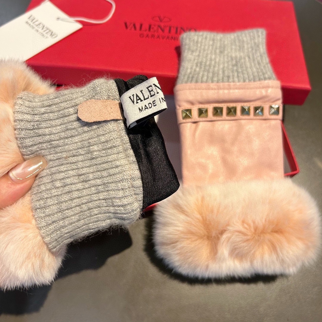 Bagsaaa Va1e*ntin0 Half Finger Fur Pink Leather Gloves
