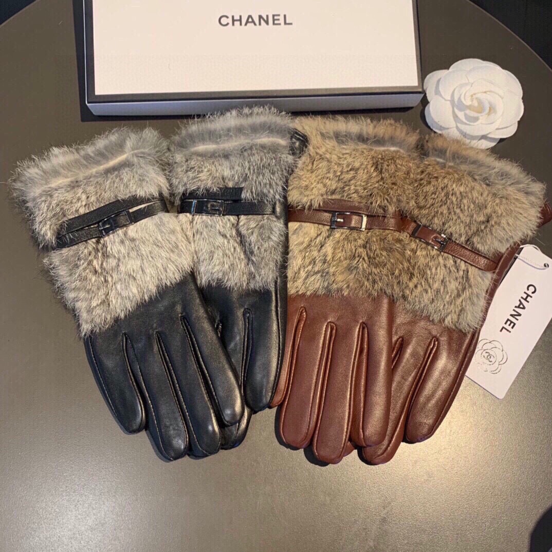 Bagsaaa Ch**el Fur and Leather Gloves black/brown