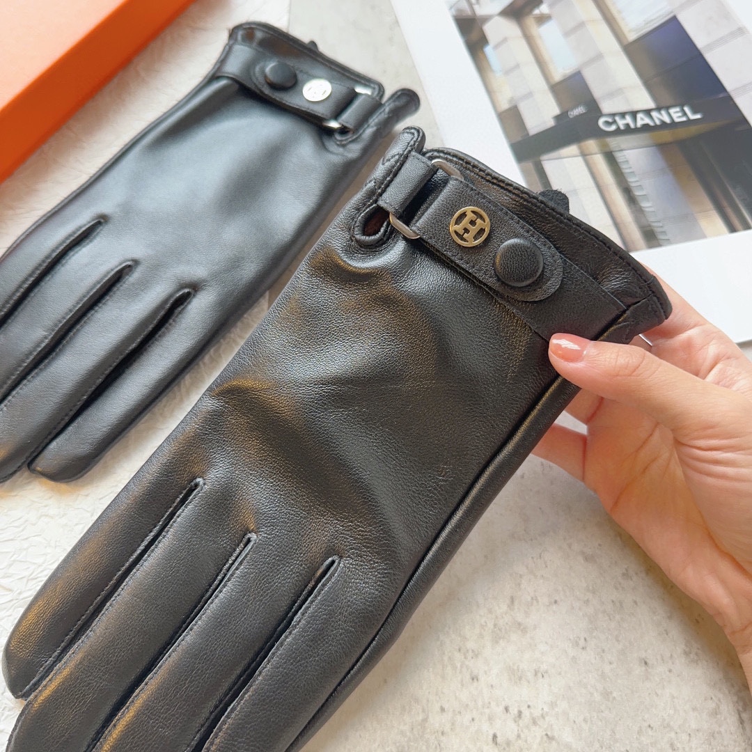 Bagsaaa H**me5 Black Leather Gloves 02