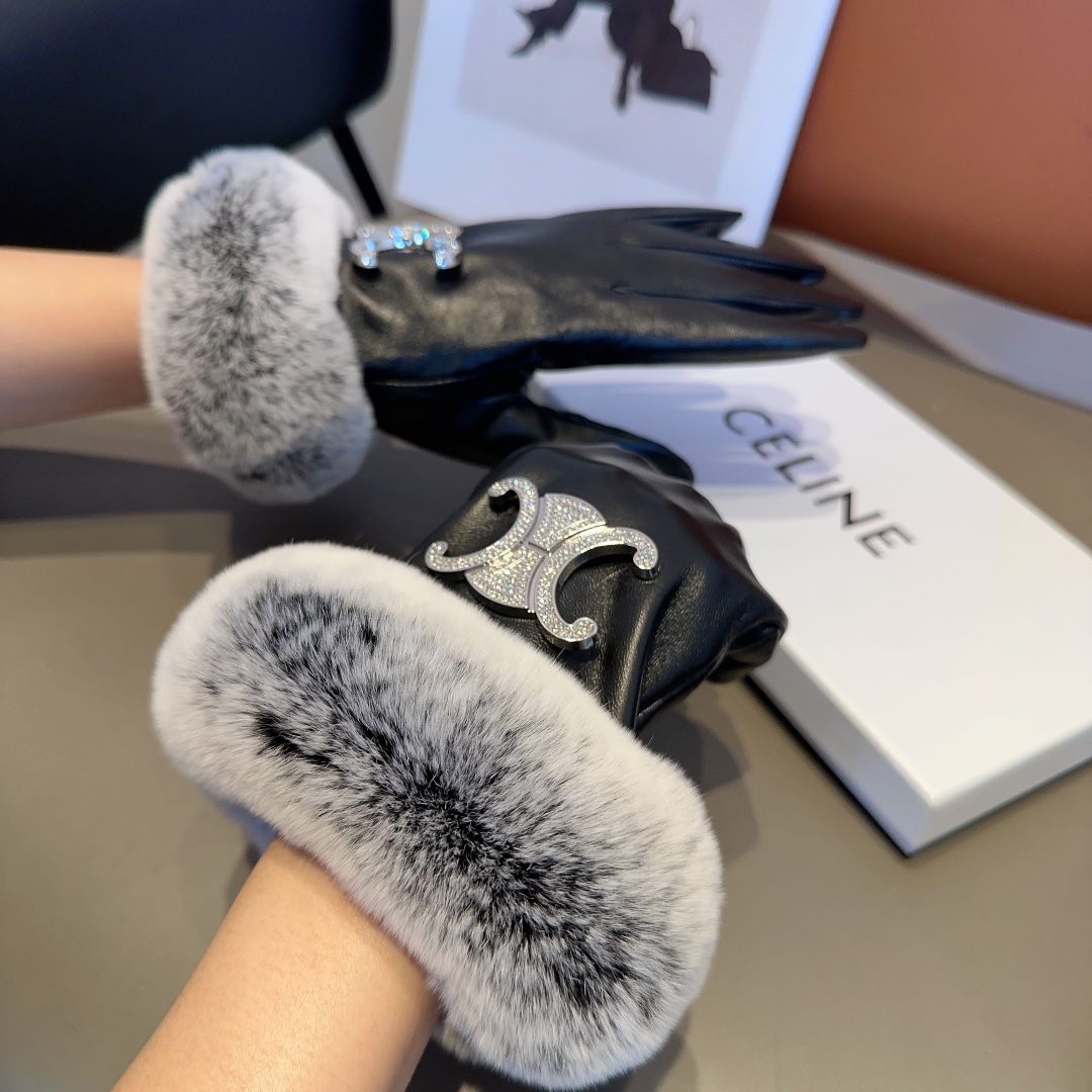 Bagsaaa Ce1i*e Black Leather Fur Gloves