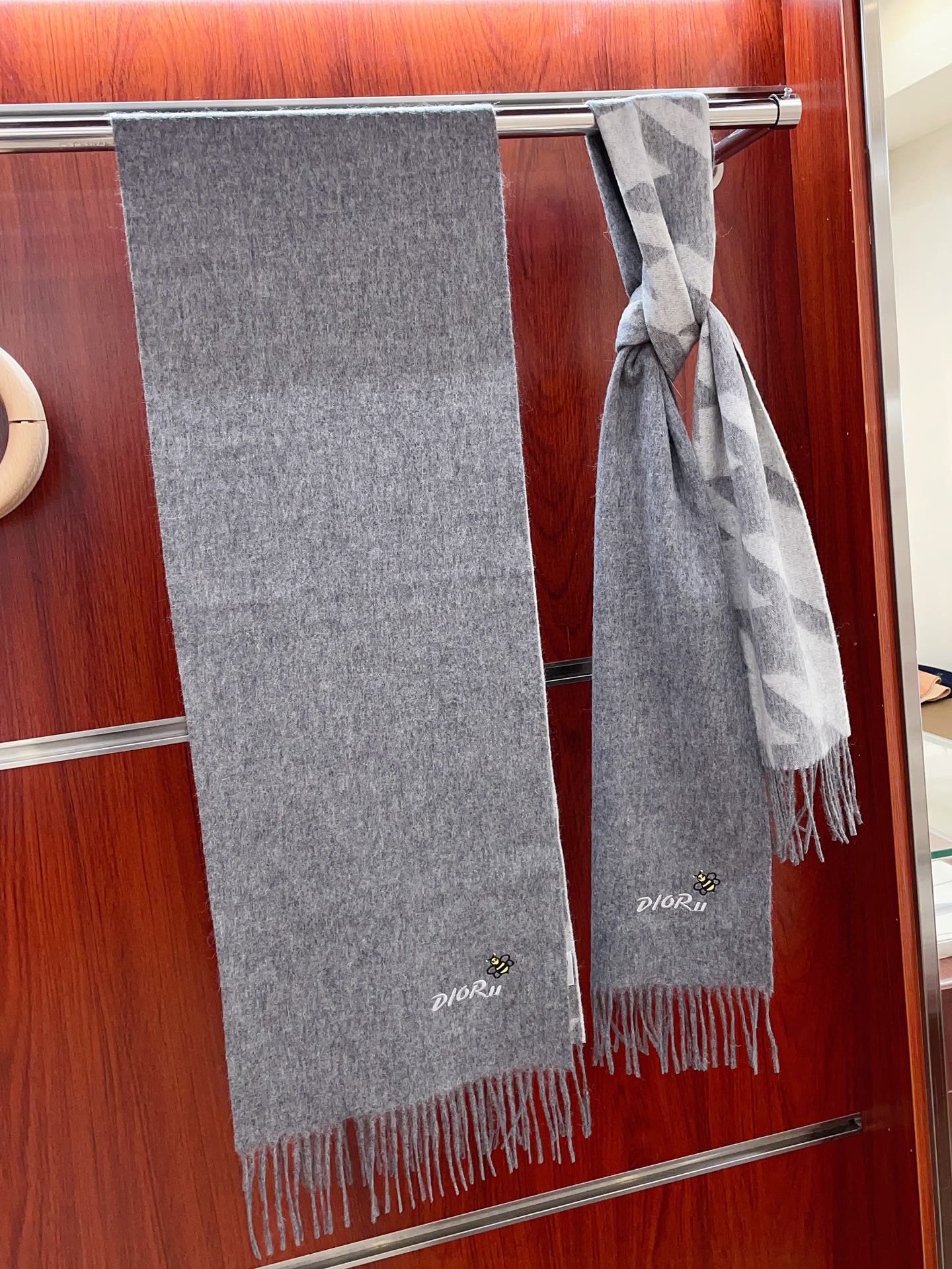 Bagsaaa D10r Scarf Houndstooth Pattern Grey - 35*180cm