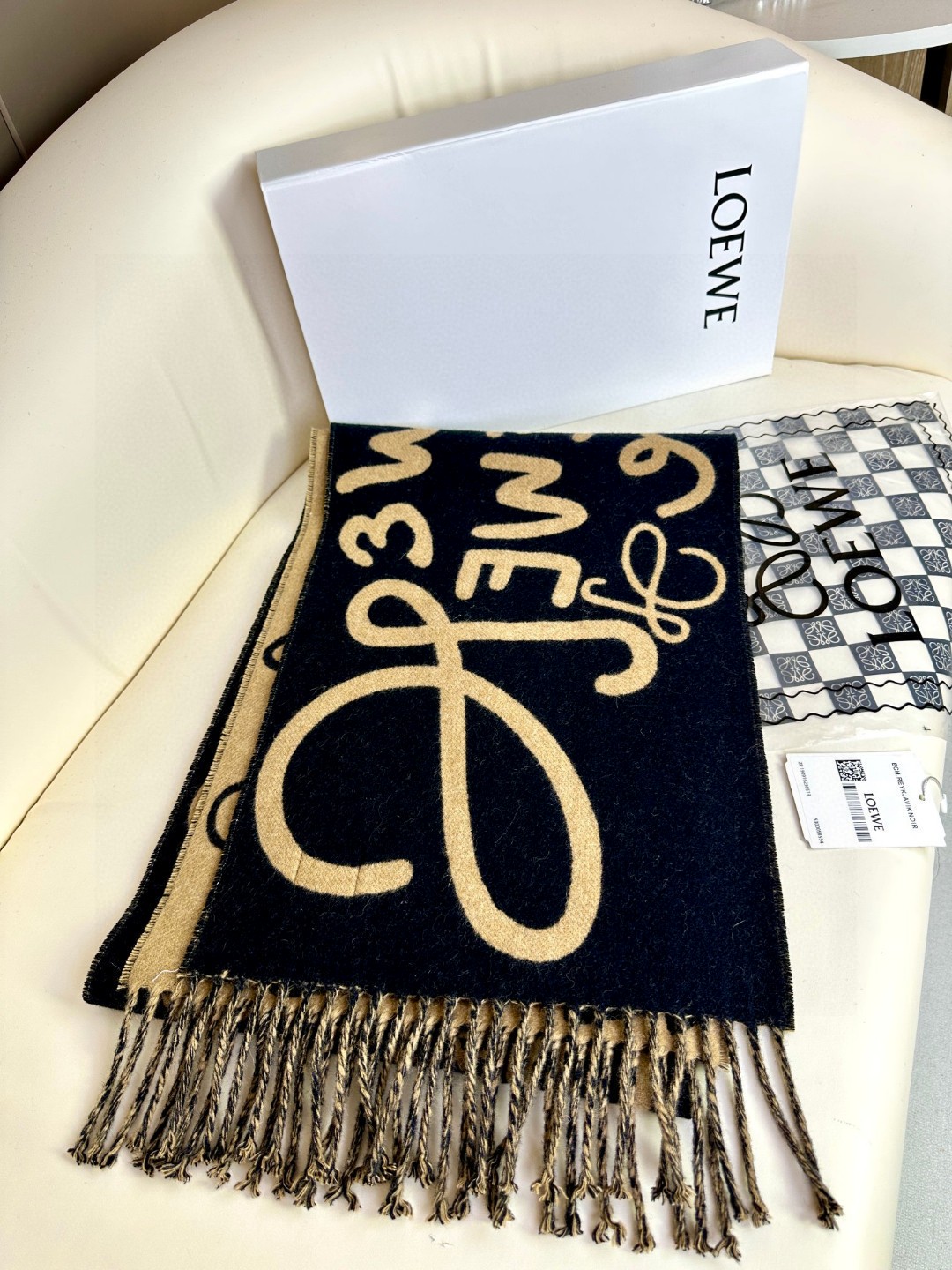 Bagsaaa L0ew* Brown Scarf - 30*180cm
