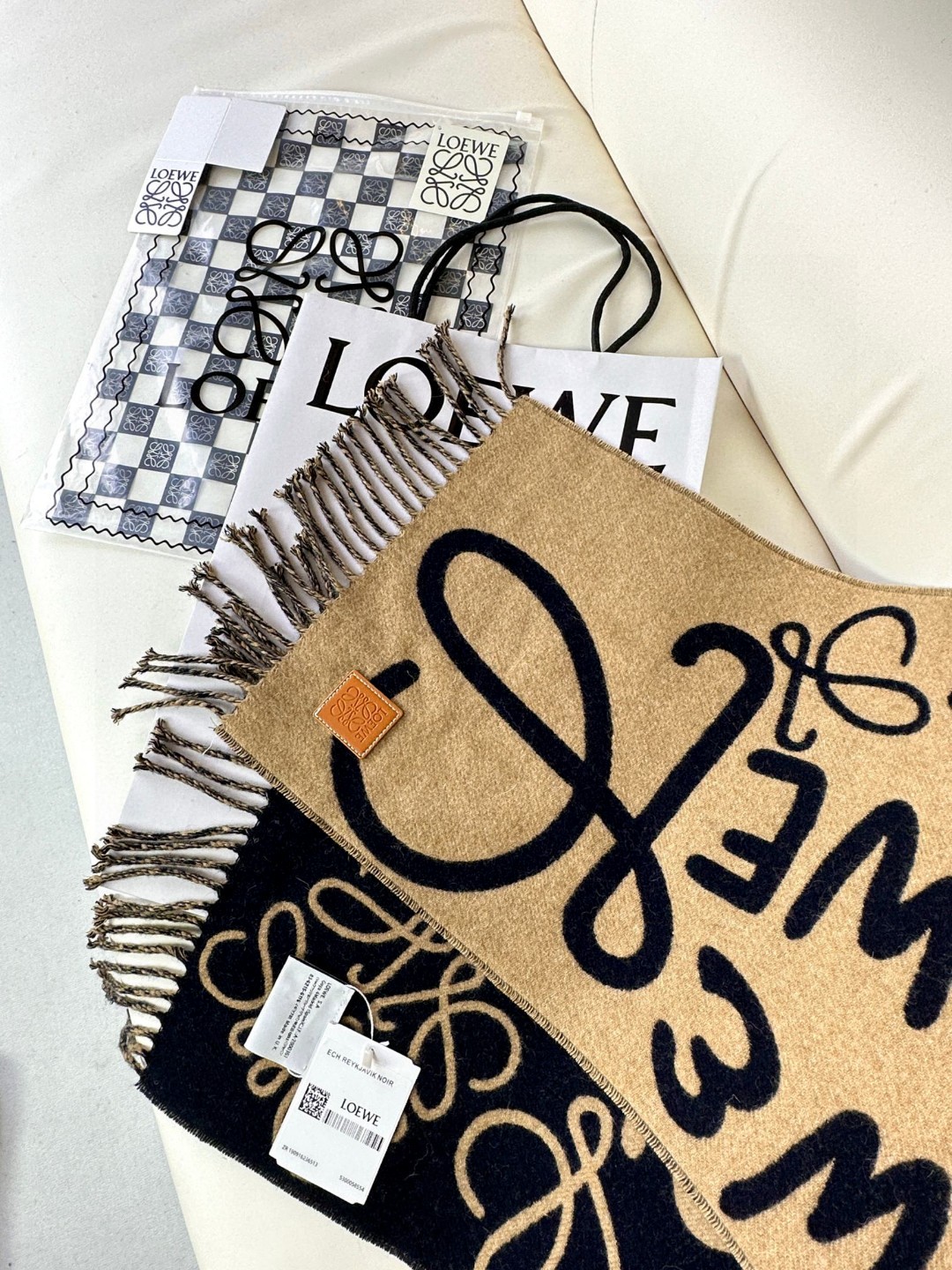 Bagsaaa L0ew* Brown Scarf - 30*180cm