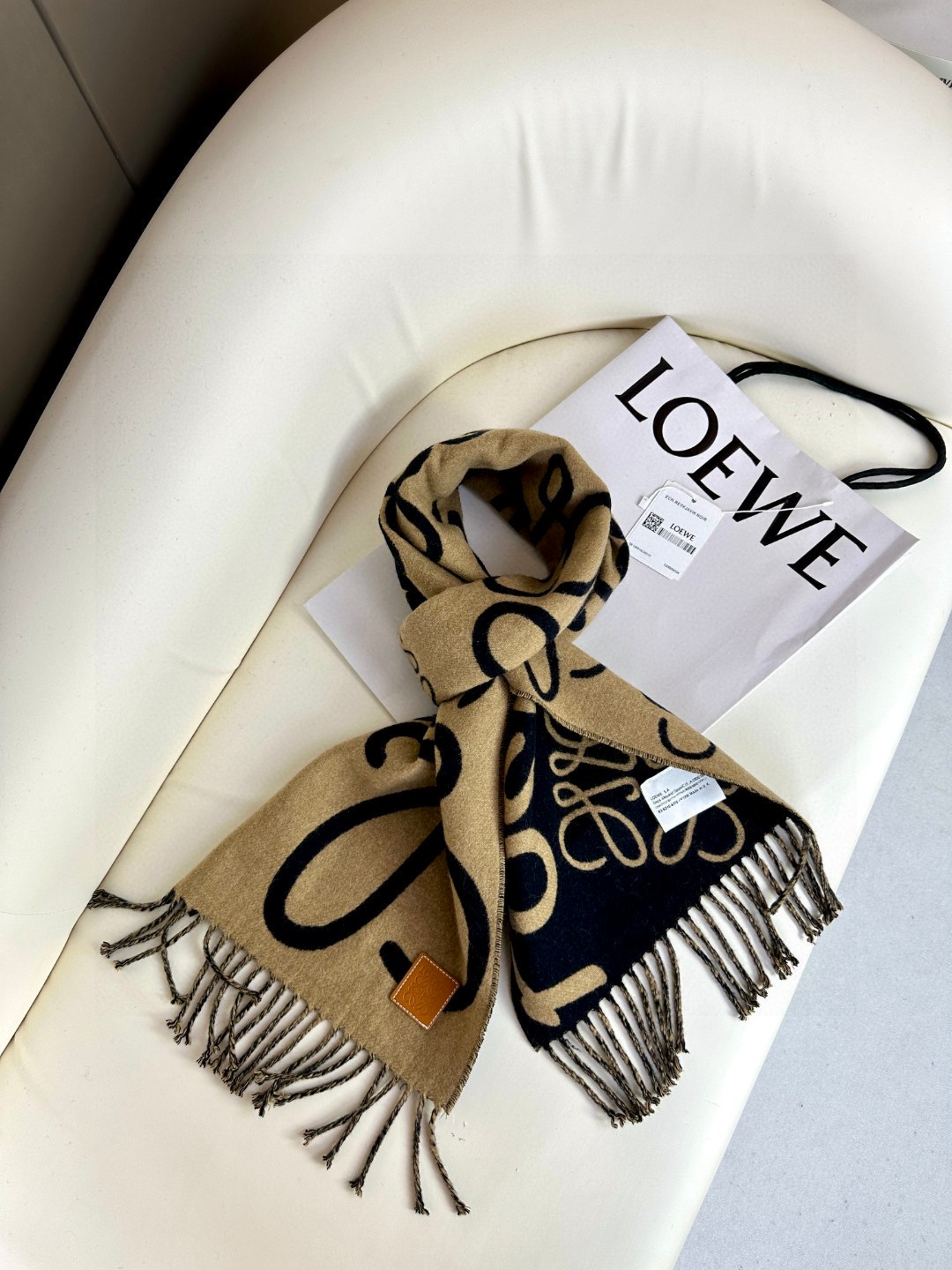 Bagsaaa L0ew* Brown Scarf - 30*180cm