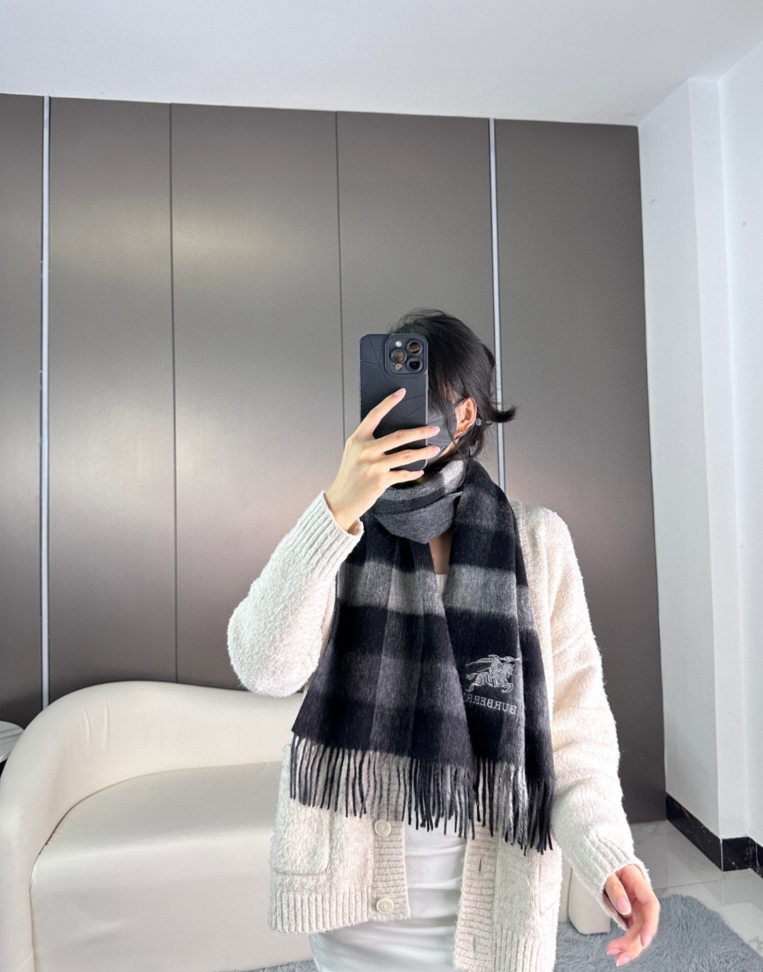 Bagsaaa Bv*b*rry Black Scarf - 30x190 cm