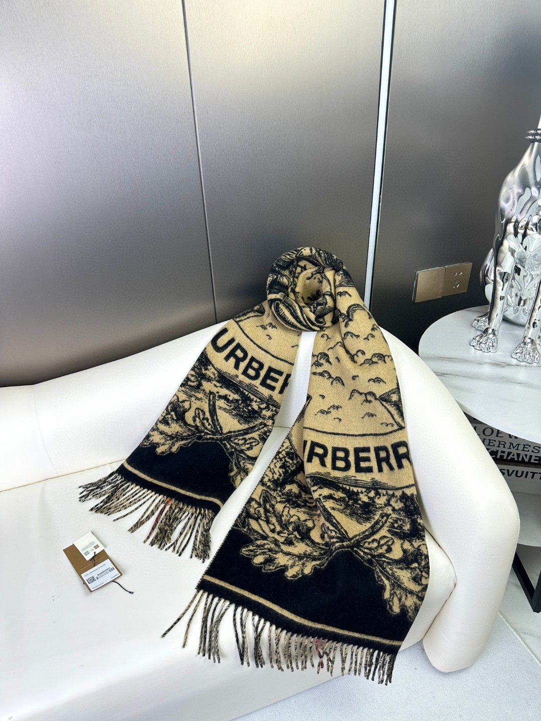 Bagsaaa Bv*b*rry Scarf - 230cmx50cm
