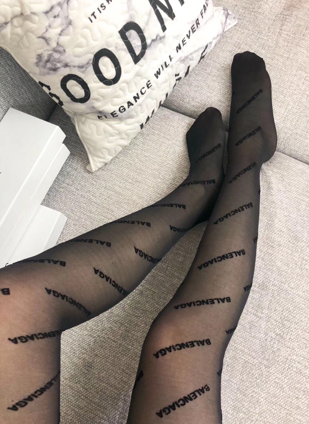 Bagsaaa Ba1en*iaga Black Tights With Black Letter