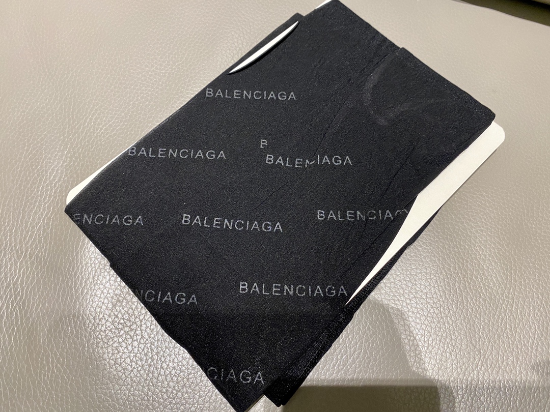 Bagsaaa Ba1en*iaga Black Tights 2 colors
