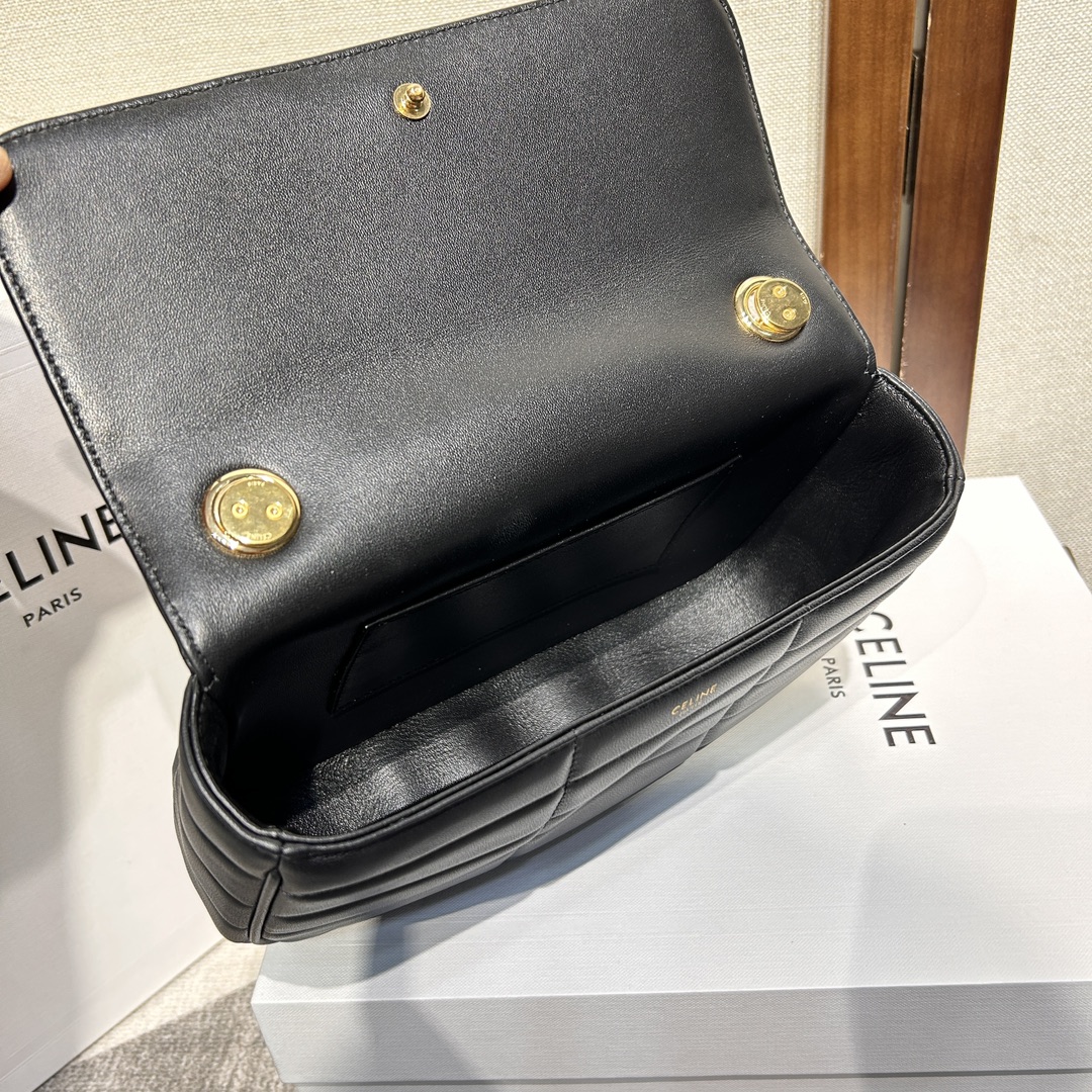 Bagsaaa Ce1i*e Chain Shoulder Bag Matelasse Monochrome Black Gold - 24x15x5cm