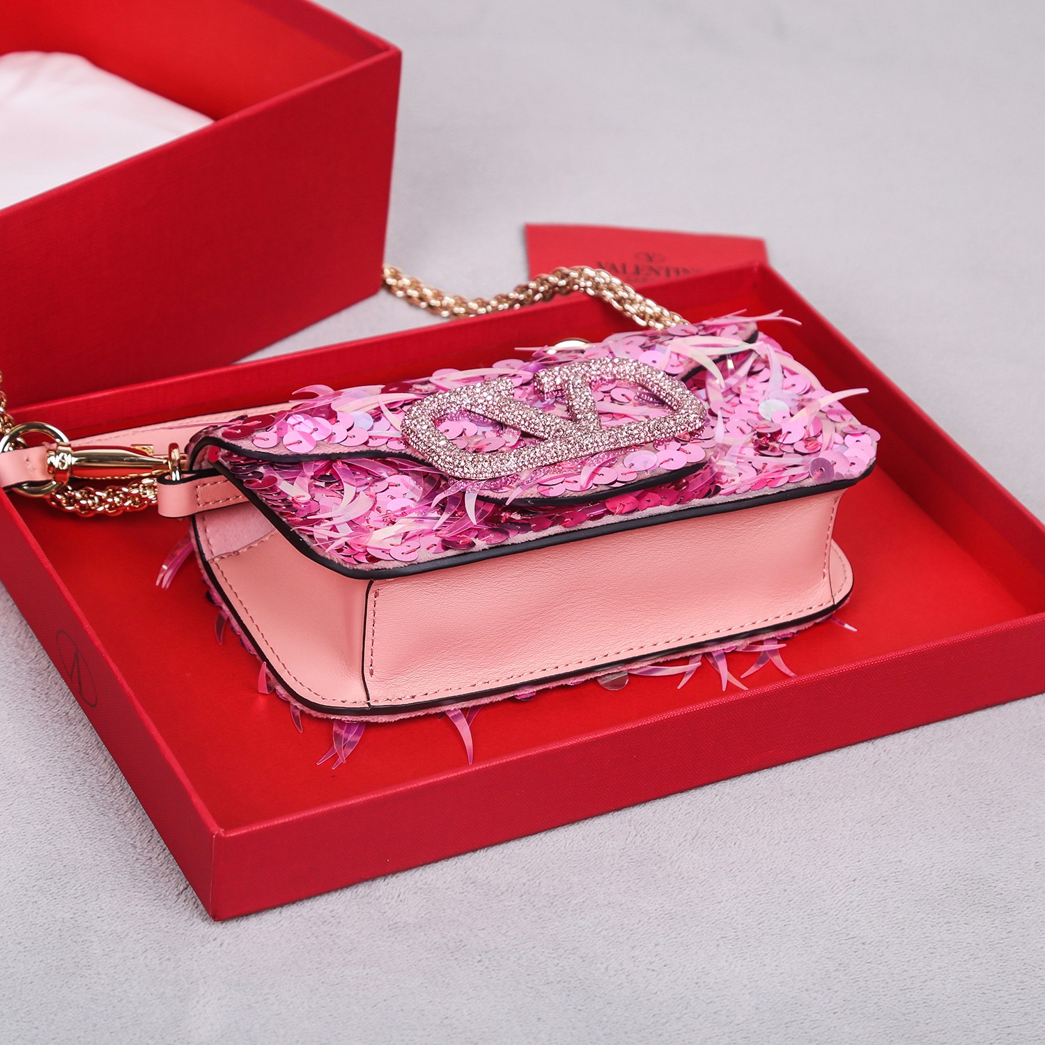 Bagsaaa Va1e*ntin0 Garavani Mini loco 3D pink - 19x10.5x5cm