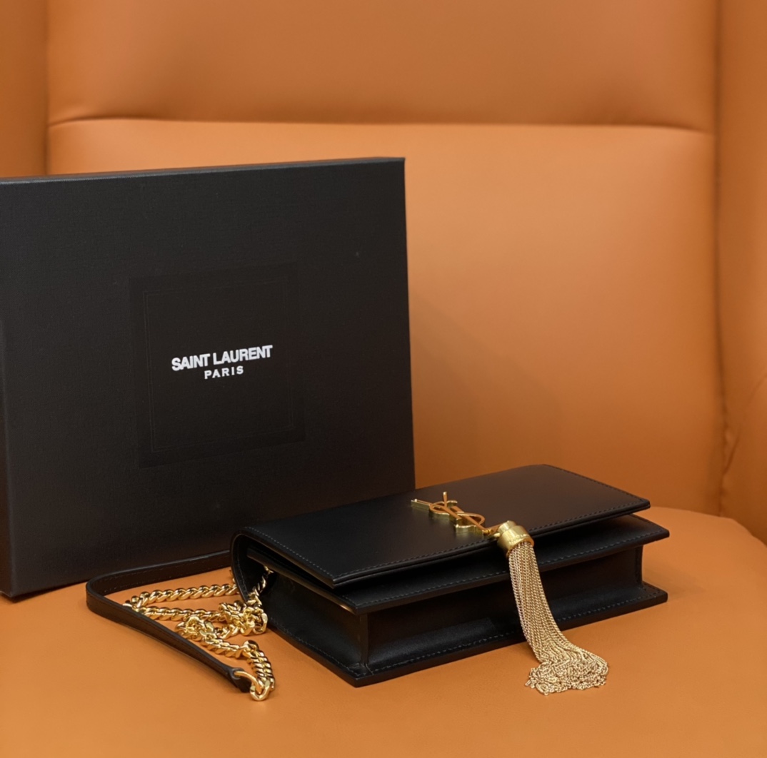 Bagsaaa Y51 Kate Tassel Bag Black Gold Hardware - 19x12.5x4cm