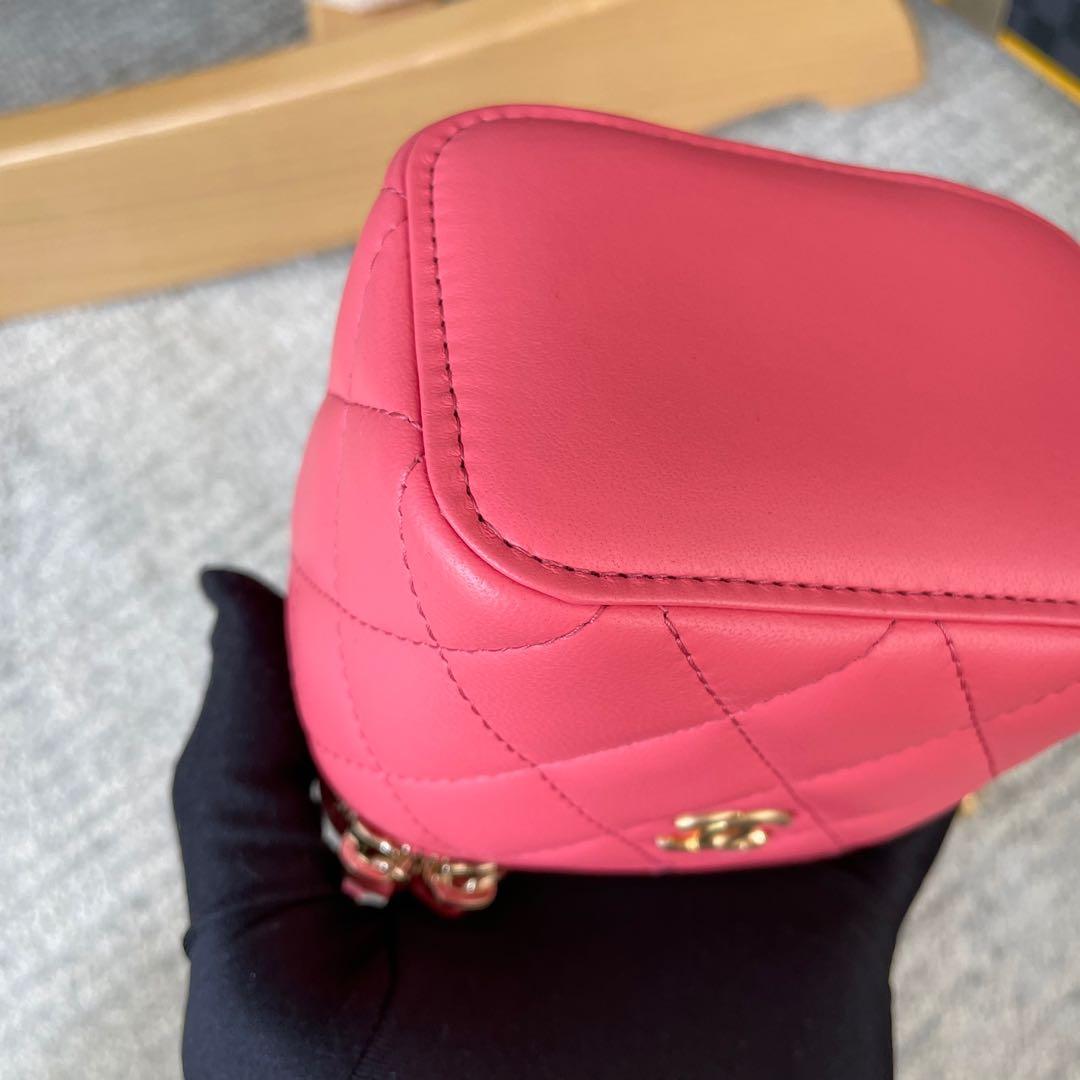 Bagsaaa Ch**el SS Cosmetic Bag Hot Pink - 8.5x11x7cm