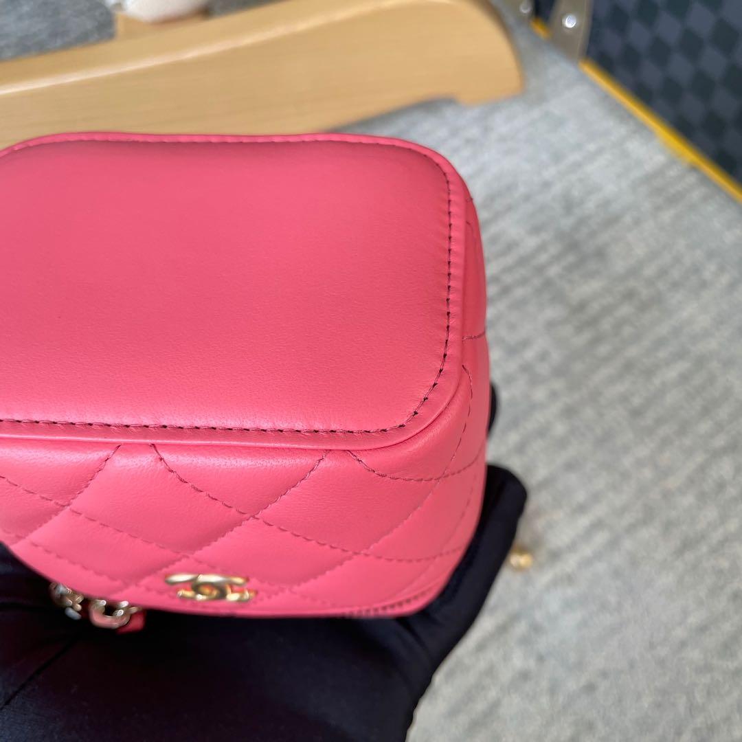 Bagsaaa Ch**el SS Cosmetic Bag Hot Pink - 8.5x11x7cm