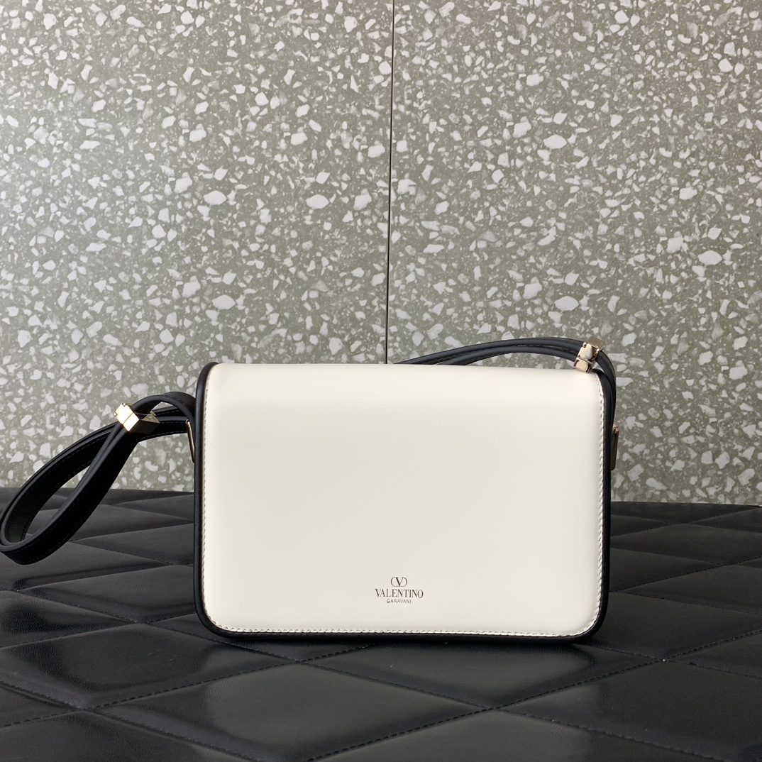 Bagsaaa Va1e*ntin0 Garavani Small Shoulder Letter Bag White & Black Line - 19x12x6cm