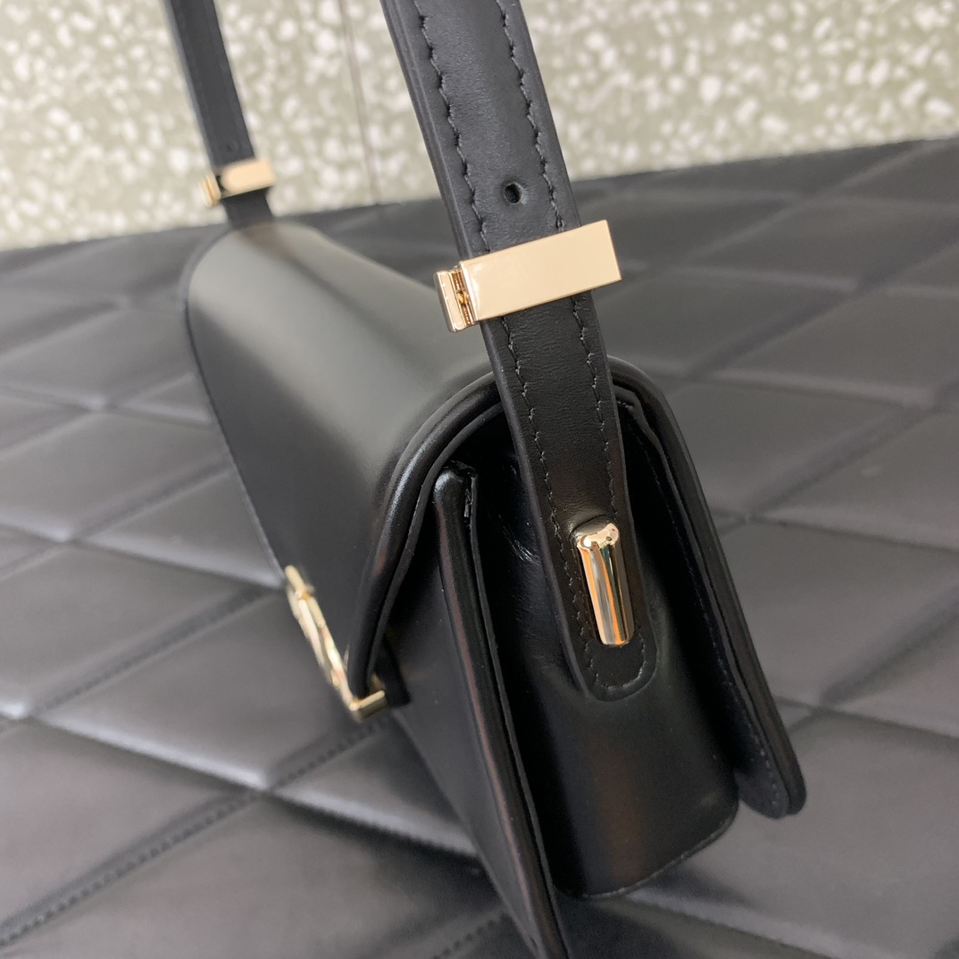 Bagsaaa Va1e*ntin0 Garavani Small Shoulder Letter Bag Black - 19x12x6cm
