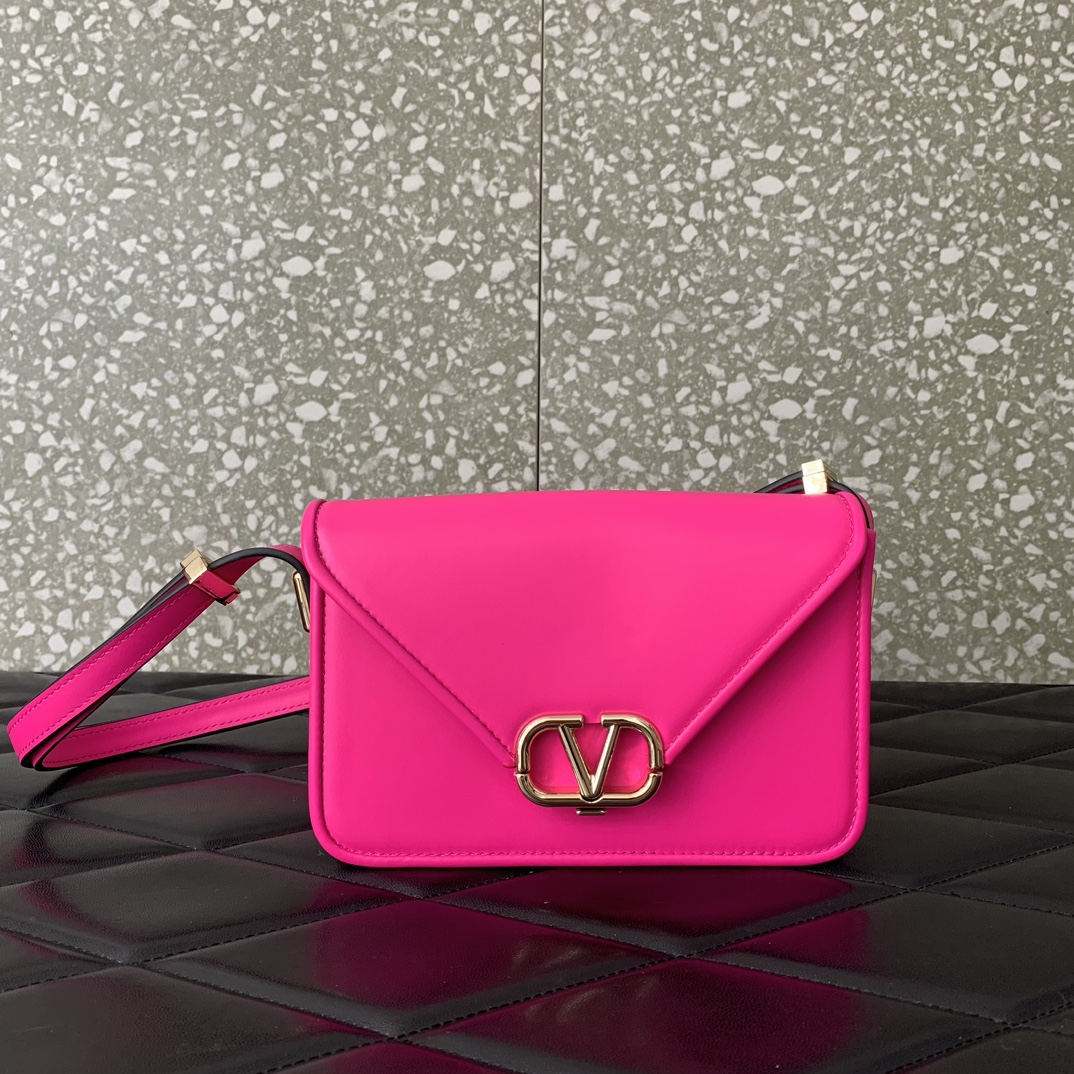 Bagsaaa Va1e*ntin0 Garavani Small Shoulder Letter Bag Hot Pink - 19x12x6cm