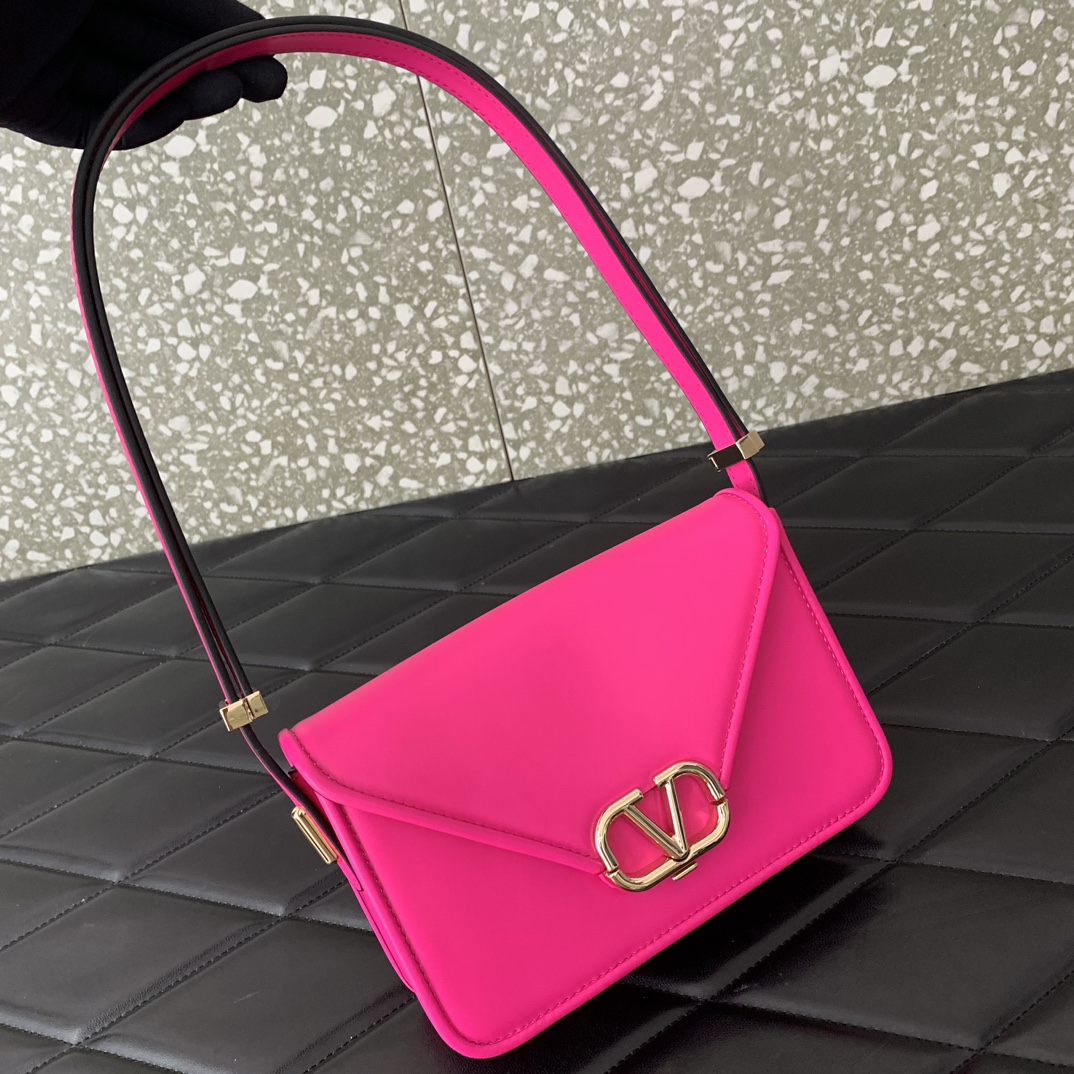 Bagsaaa Va1e*ntin0 Garavani Small Shoulder Letter Bag Hot Pink - 19x12x6cm