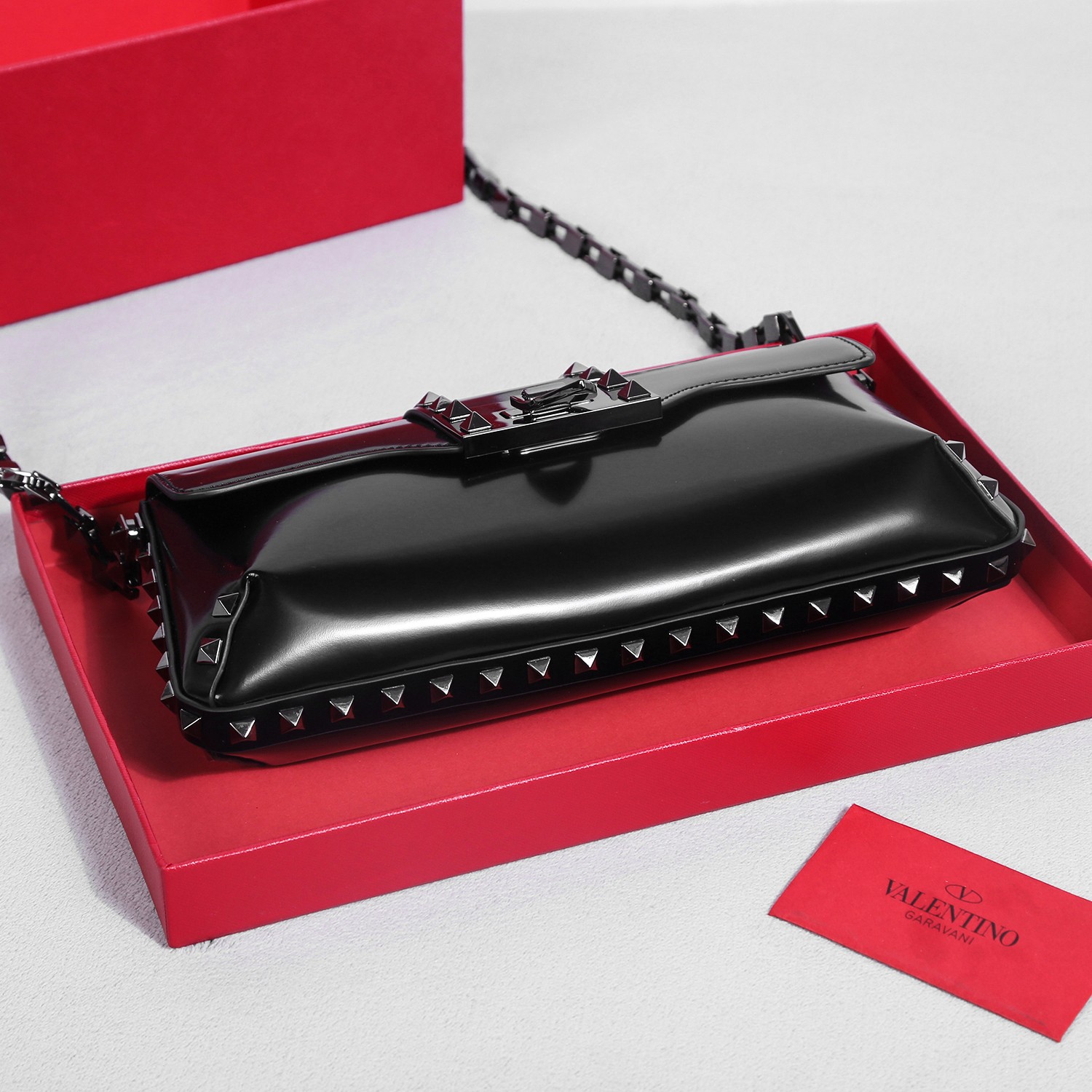 Bagsaaa Va1e*ntin0 Garavani Rockstud Shoulder Black Bag - 26x13 x7cm