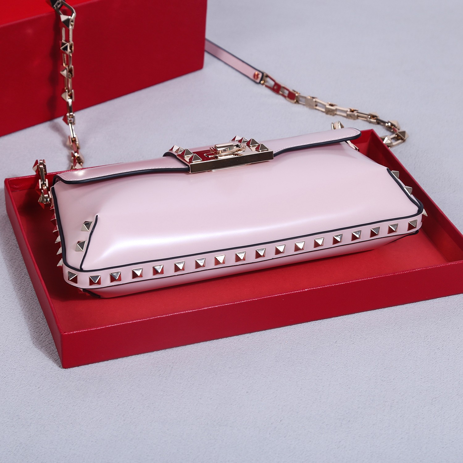 Bagsaaa Va1e*ntin0 Garavani Rockstud Shoulder Pink Bag - 26x13 x7cm