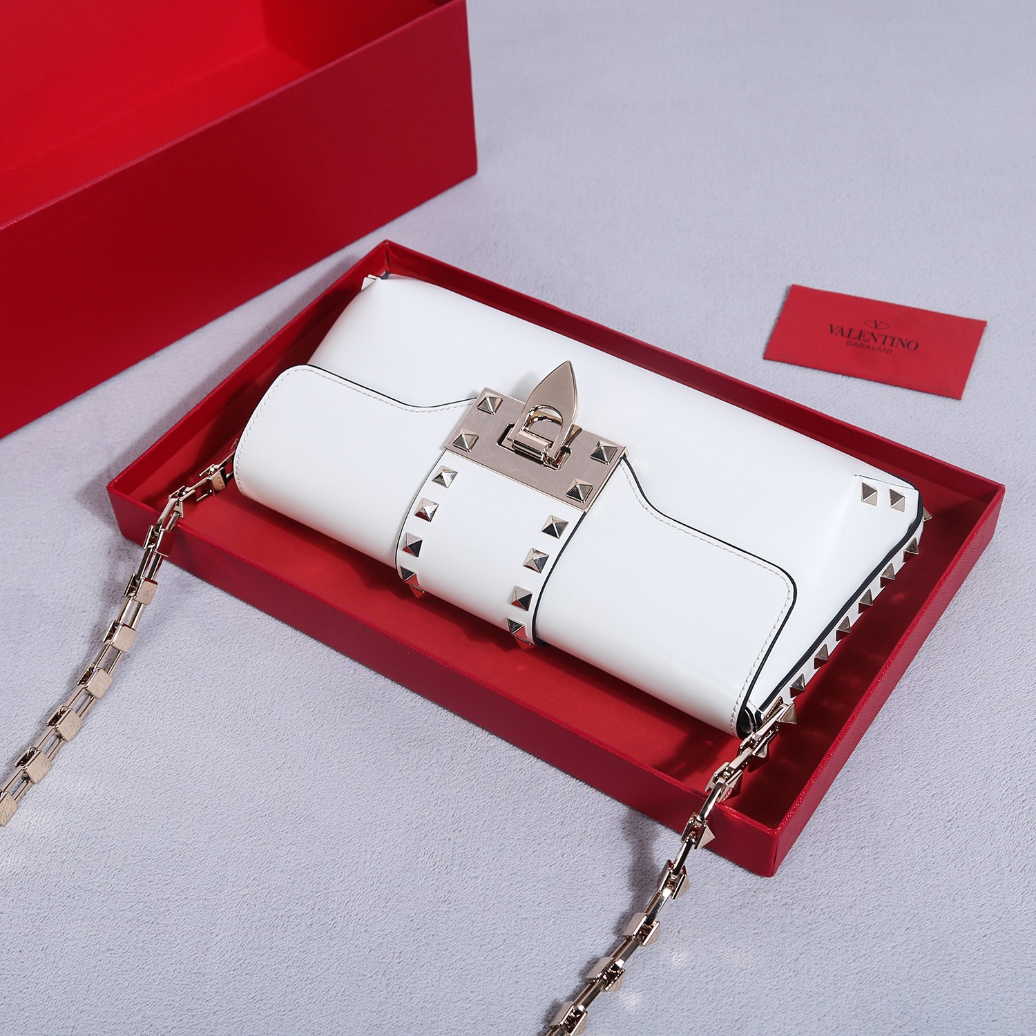 Bagsaaa Va1e*ntin0 Garavani Rockstud Shoulder White Bag - 26x13 x7cm