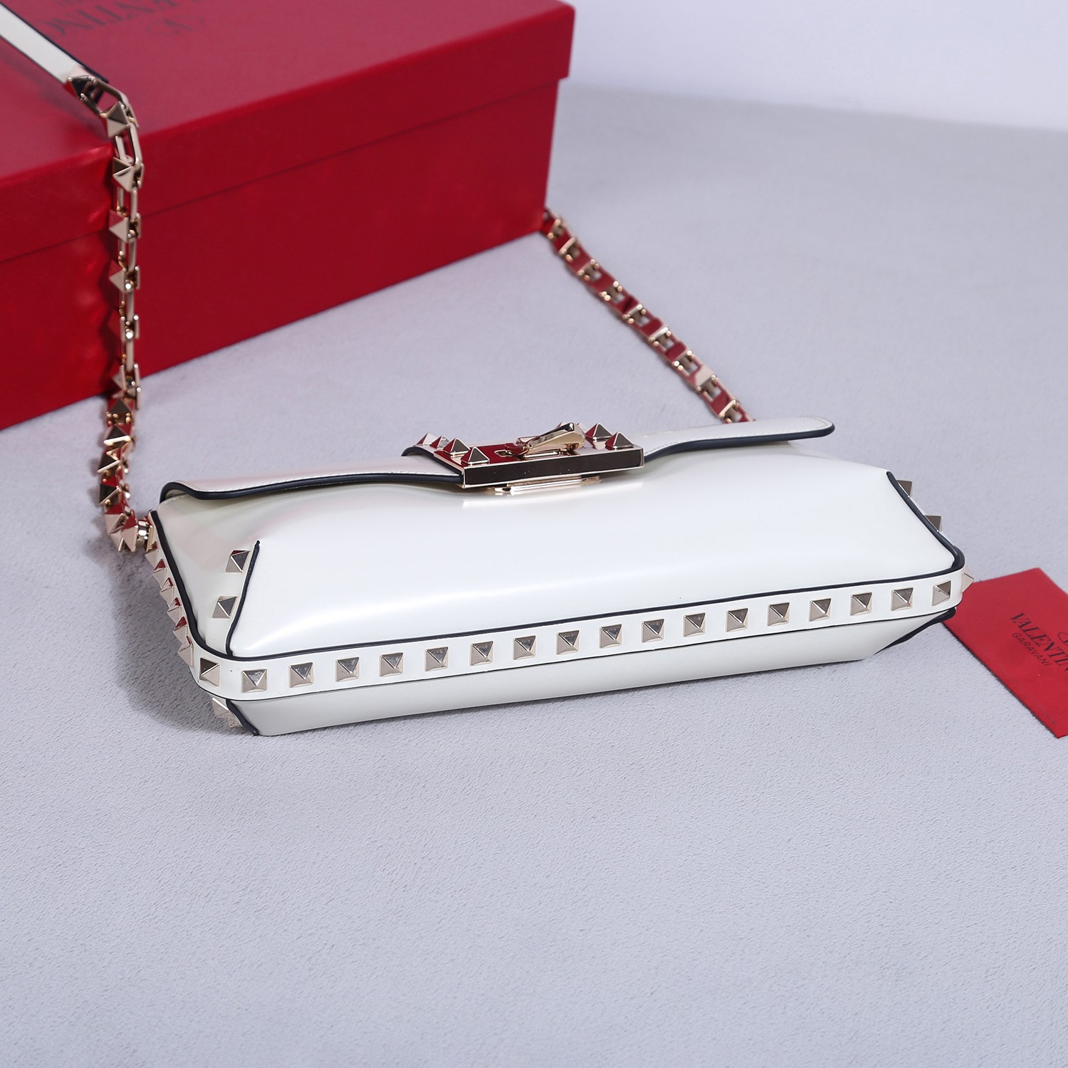 Bagsaaa Va1e*ntin0 Garavani Rockstud Shoulder White Bag - 26x13 x7cm