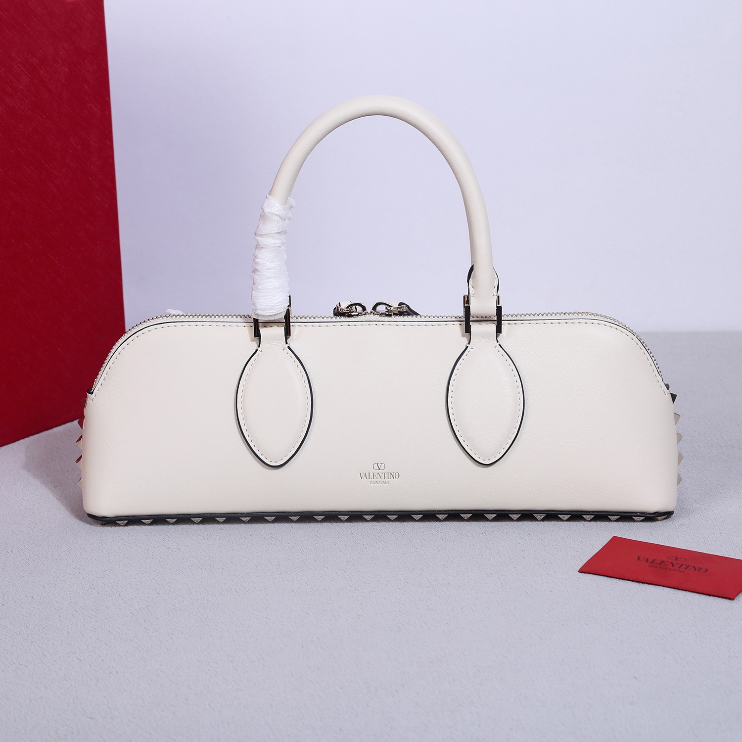 Bagsaaa Va1e*ntin0 garavani Rockstud E/W Calfskin Handbag White - 26 x 13 x 7cm