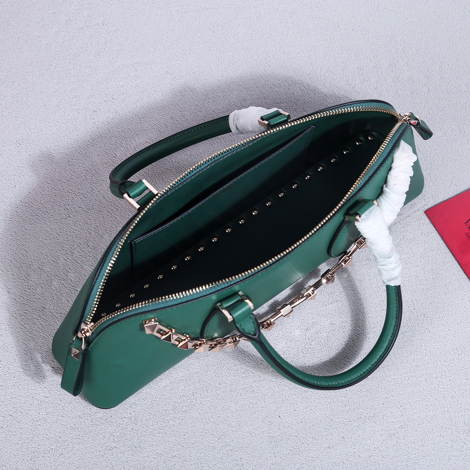 Bagsaaa Va1e*ntin0 garavani Rockstud E/W Calfskin Handbag Green - 26 x 13 x 7cm