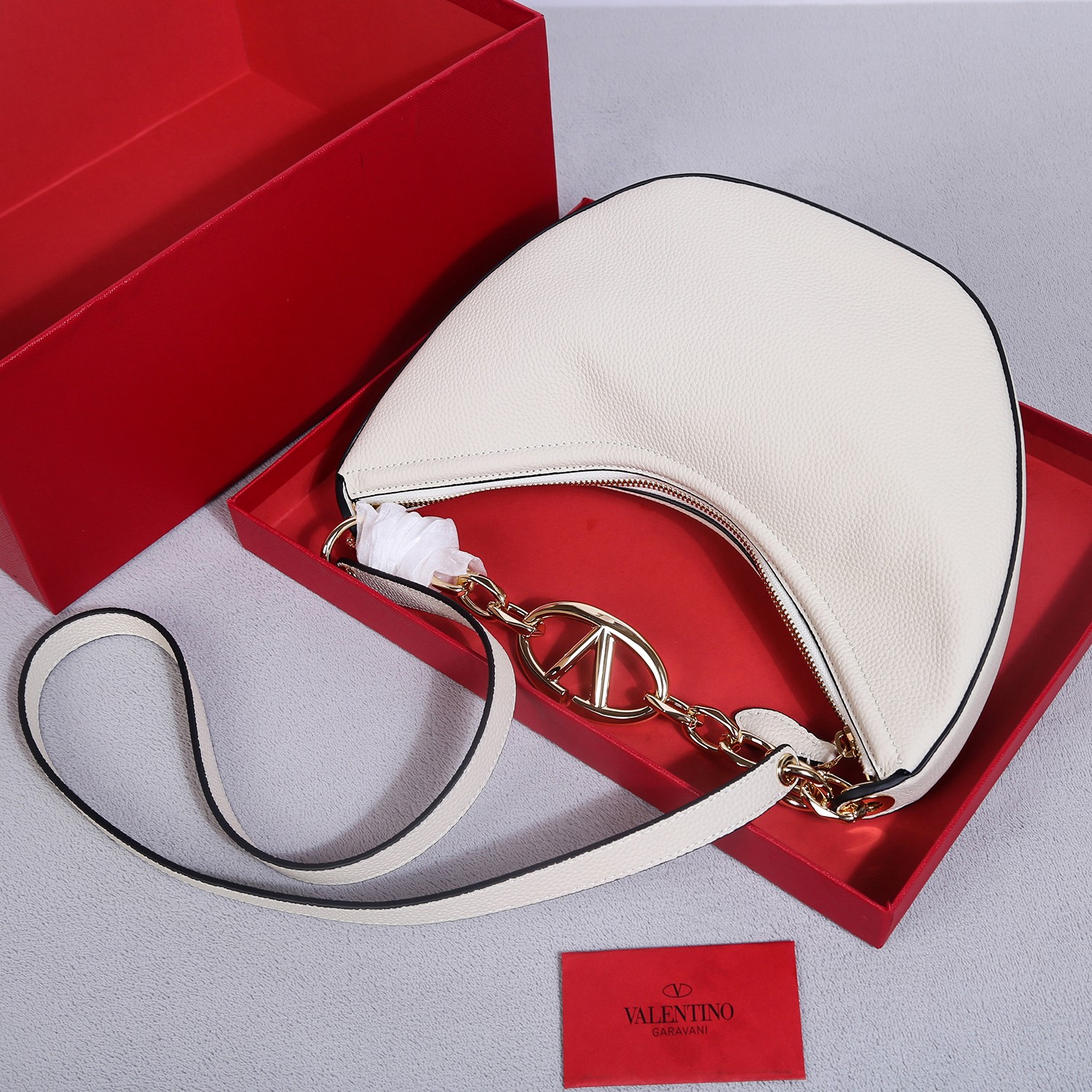 Bagsaaa Va1e*ntin0 Small Vlogo Moon Hobo Bag In Leather With Chain White - 29x 23x11cm