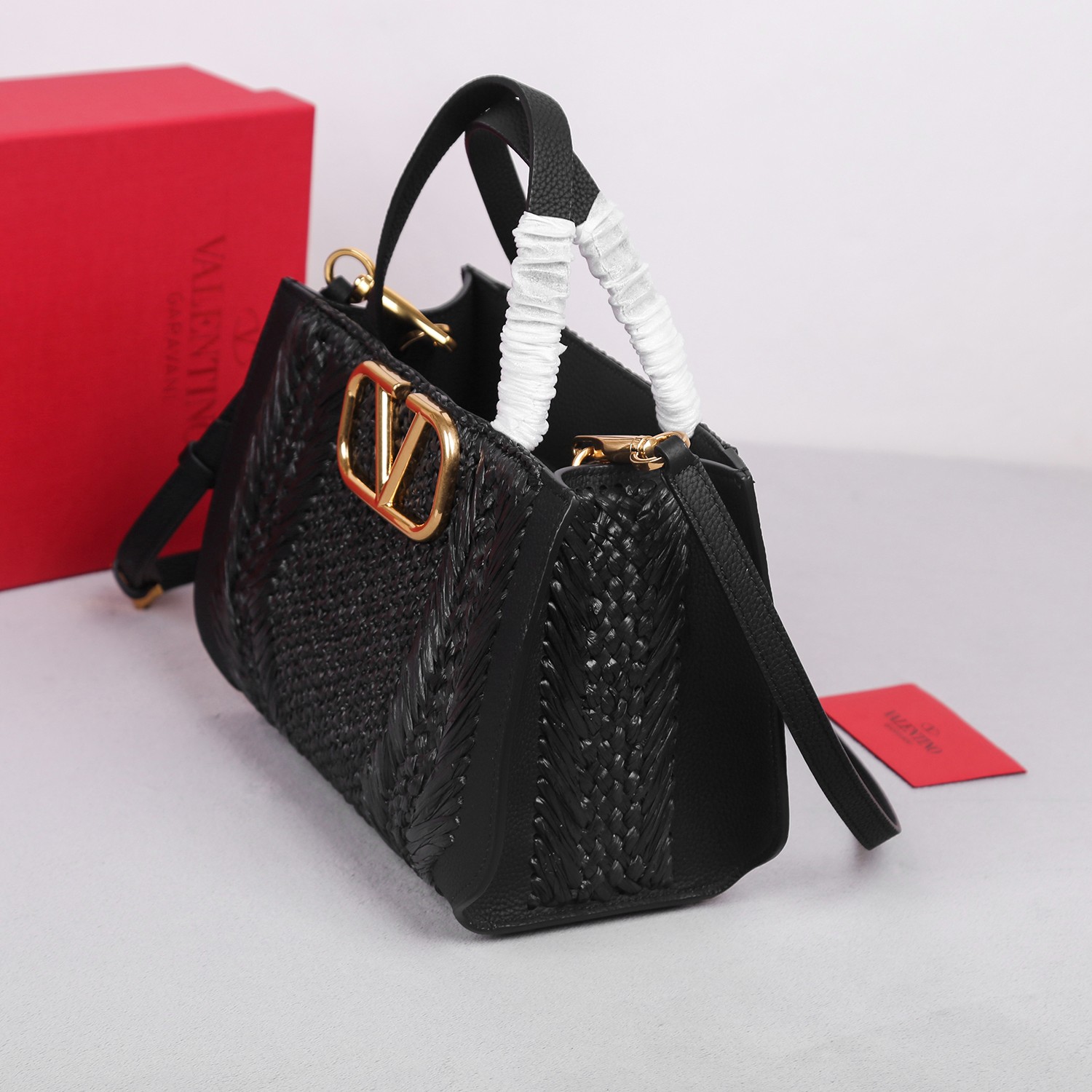 Bagsaaa Va1e*ntin0 Garavani Medium Straw Black Tote - 27x11x18cm