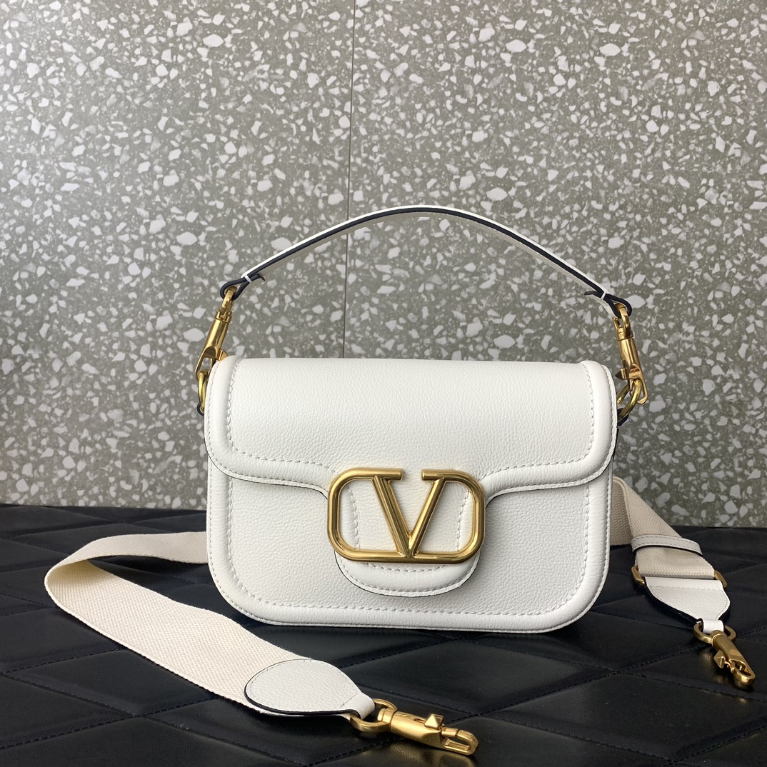 Bagsaaa Va1e*ntin0 Garavani Alltime leather shoulder bag white - 23.5x18x8cm