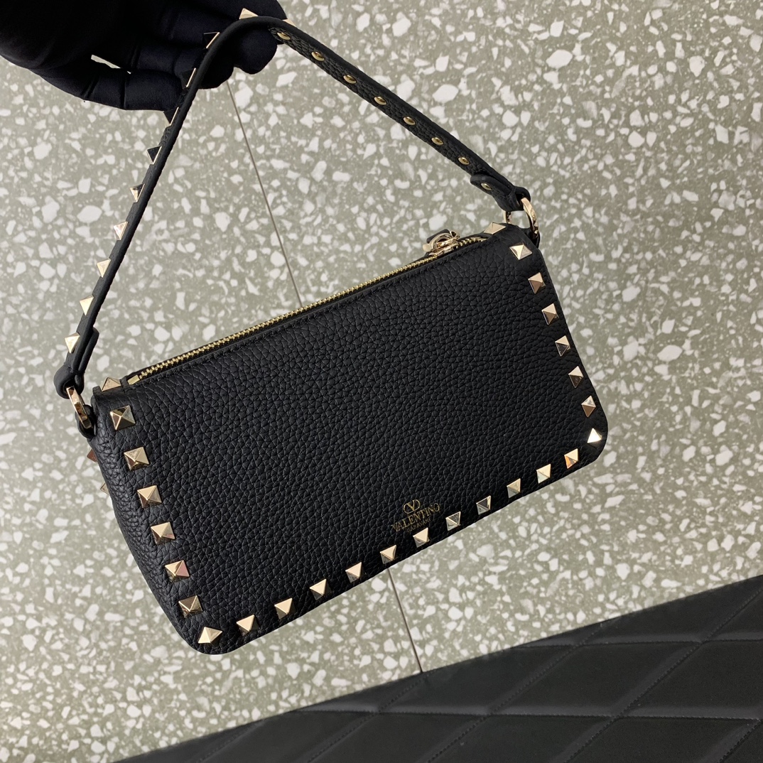 Bagsaaa Va1e*ntin0 Garavani Small Rockstud Grainy Calfskin Crossbody Bag Black - 19x13x7cm